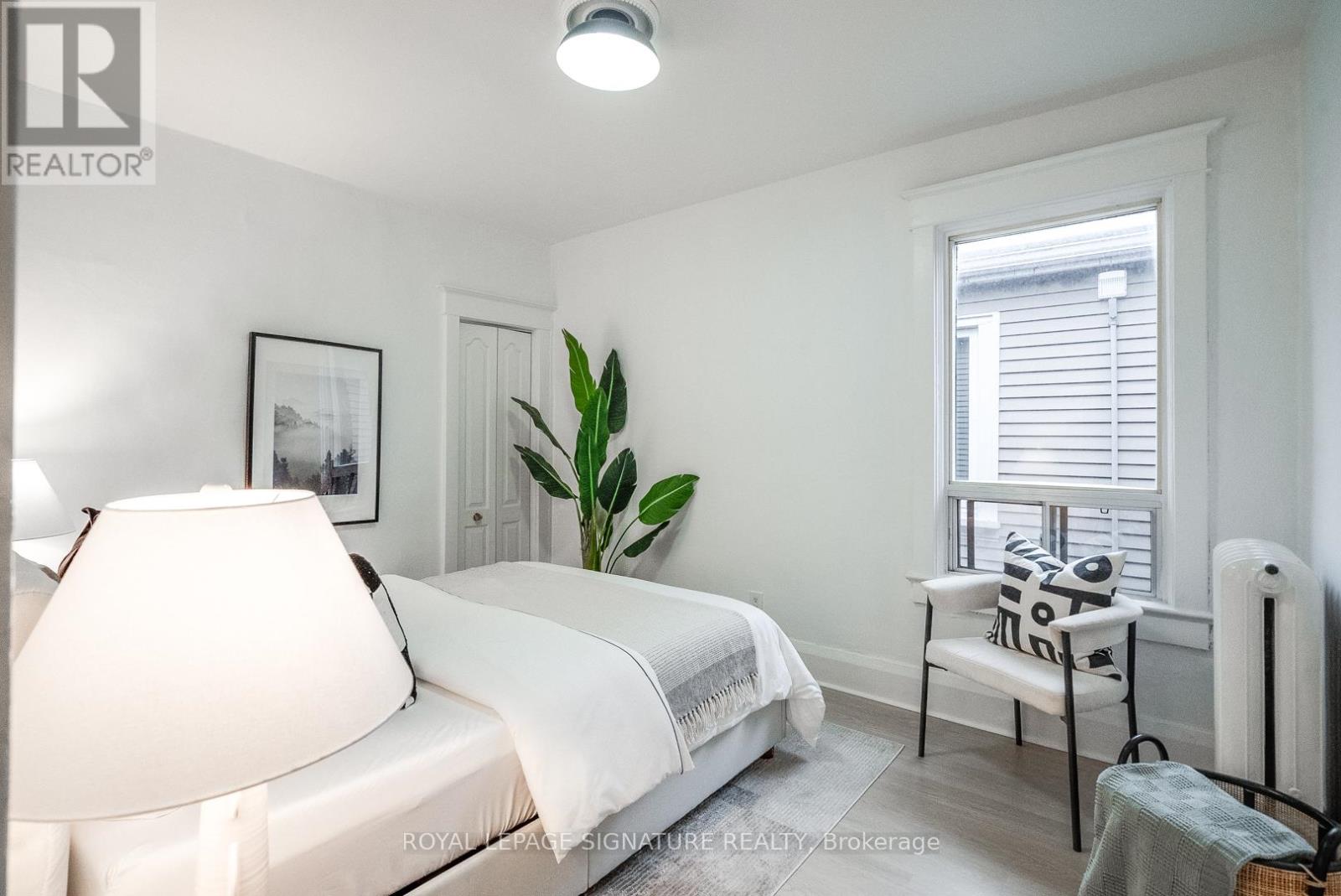 216 Parkmount Road, Toronto, Ontario  M4J 4V6 - Photo 18 - E12733184