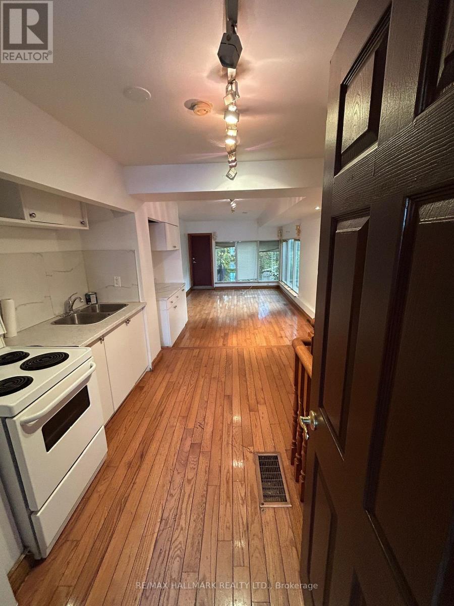 3 - 2005 Highway 7, Vaughan, Ontario  L4K 1V6 - Photo 3 - N12452942