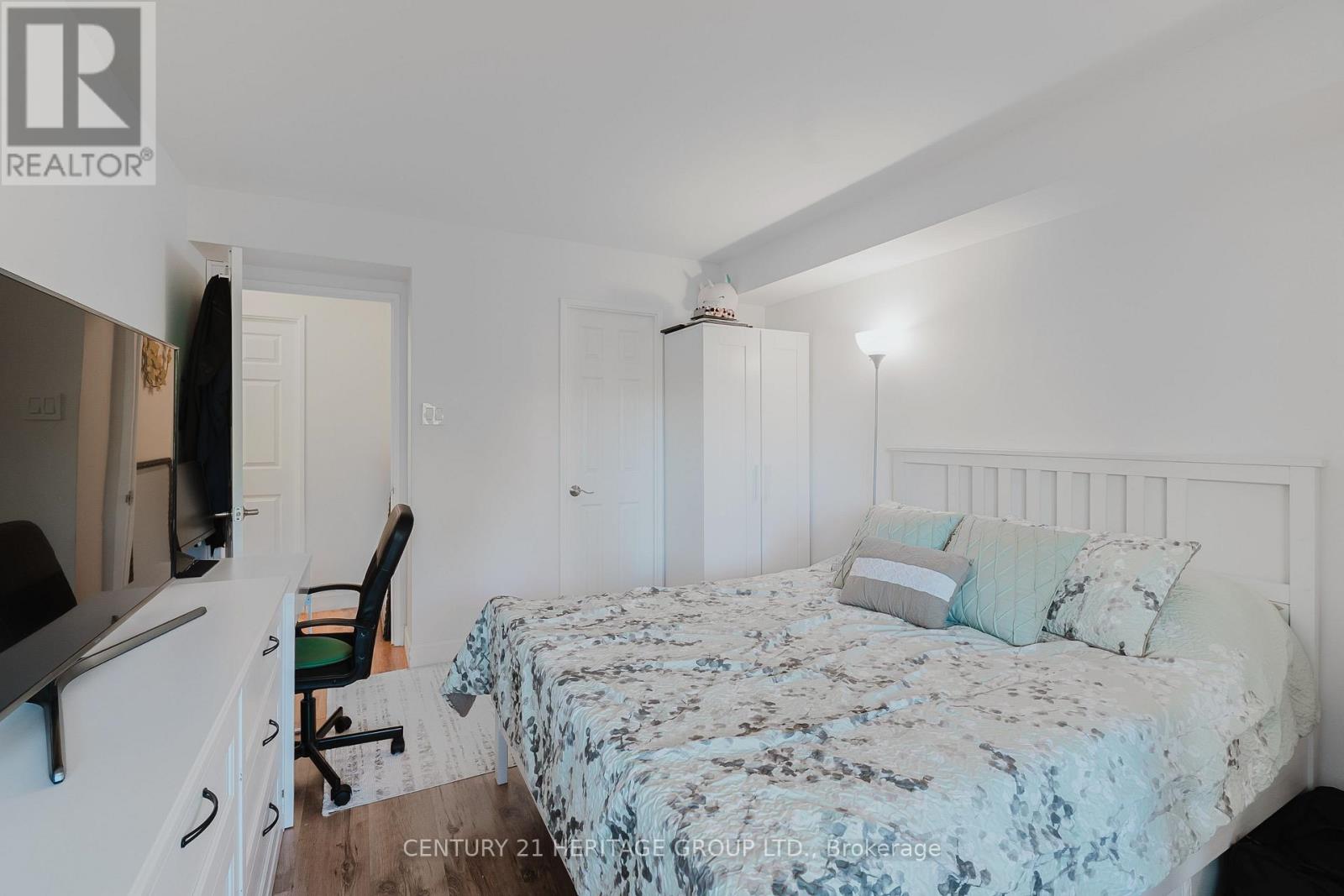 203 - 40 Harding Blvd Boulevard W, Richmond Hill, Ontario  L4C 9S5 - Photo 18 - N12486383