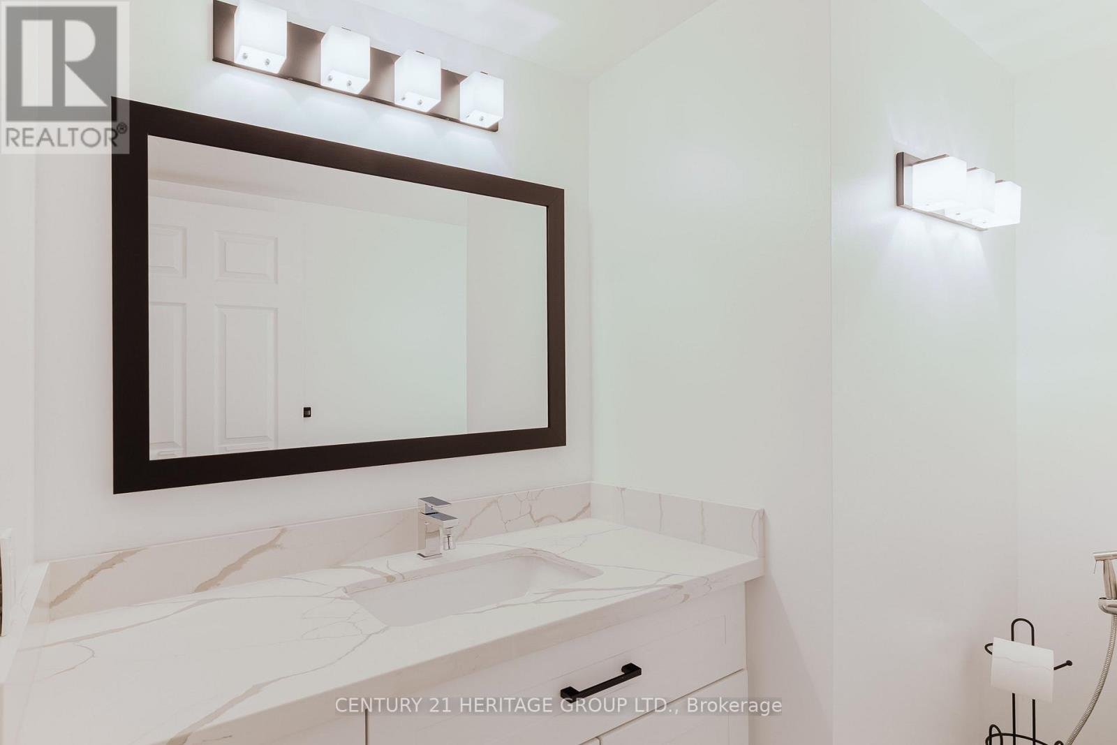 203 - 40 Harding Blvd Boulevard W, Richmond Hill, Ontario  L4C 9S5 - Photo 25 - N12486383