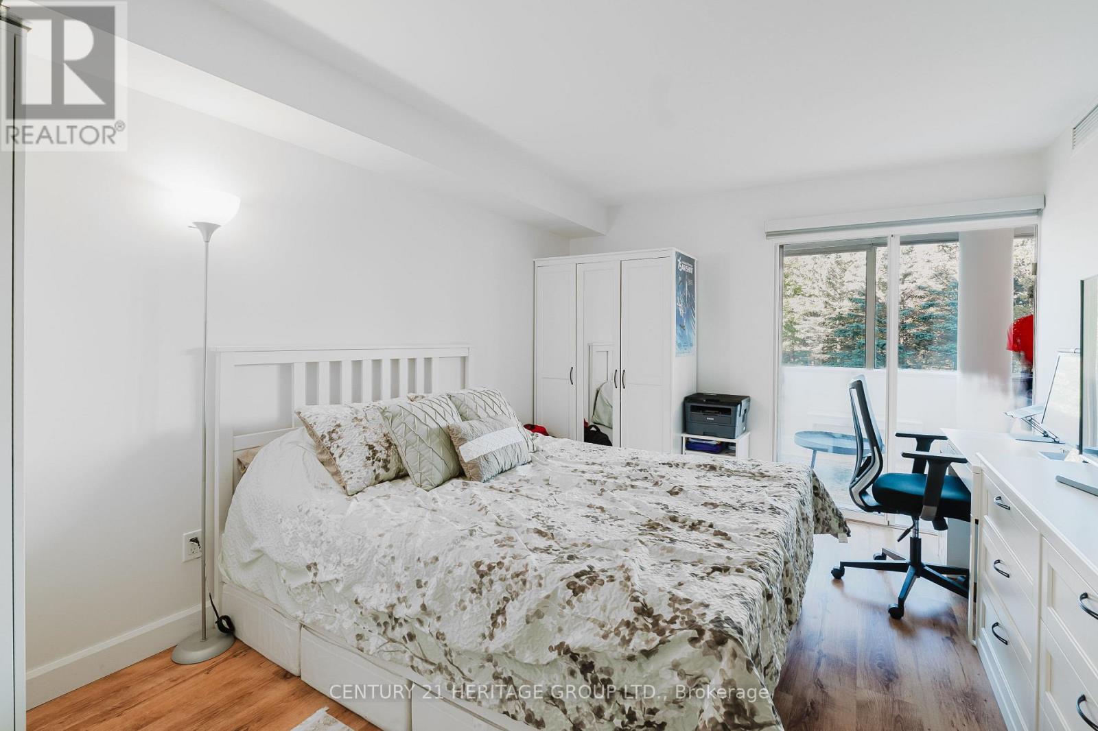 203 - 40 Harding Blvd Boulevard W, Richmond Hill, Ontario  L4C 9S5 - Photo 19 - N12486383