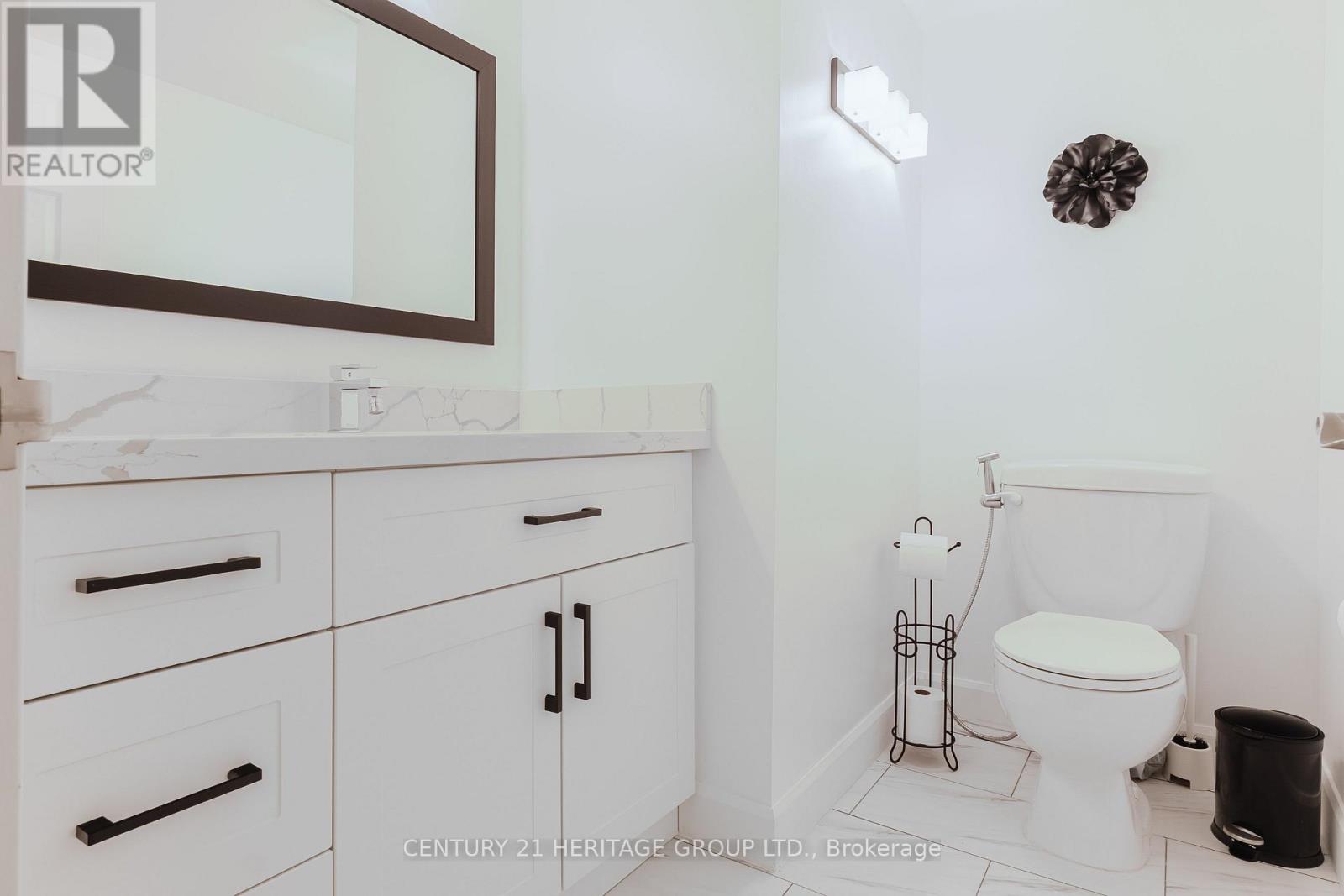 203 - 40 Harding Blvd Boulevard W, Richmond Hill, Ontario  L4C 9S5 - Photo 24 - N12486383