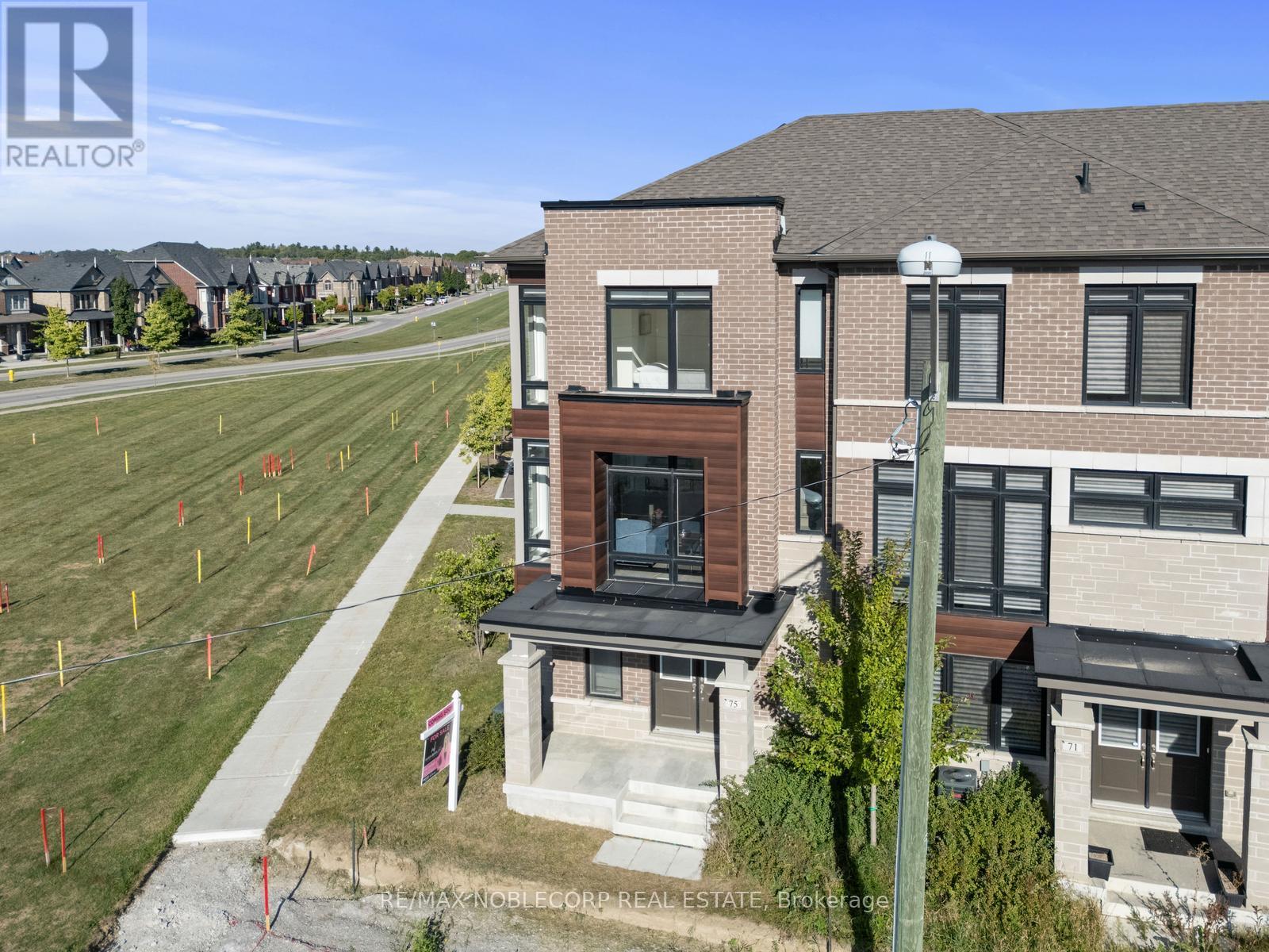 75 Holyrood Crescent, Vaughan, Ontario  L4H 5G2 - Photo 49 - N12487553