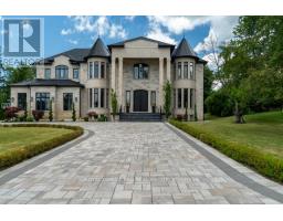 12 HOLLYWOOD CRESCENT, King, Ontario