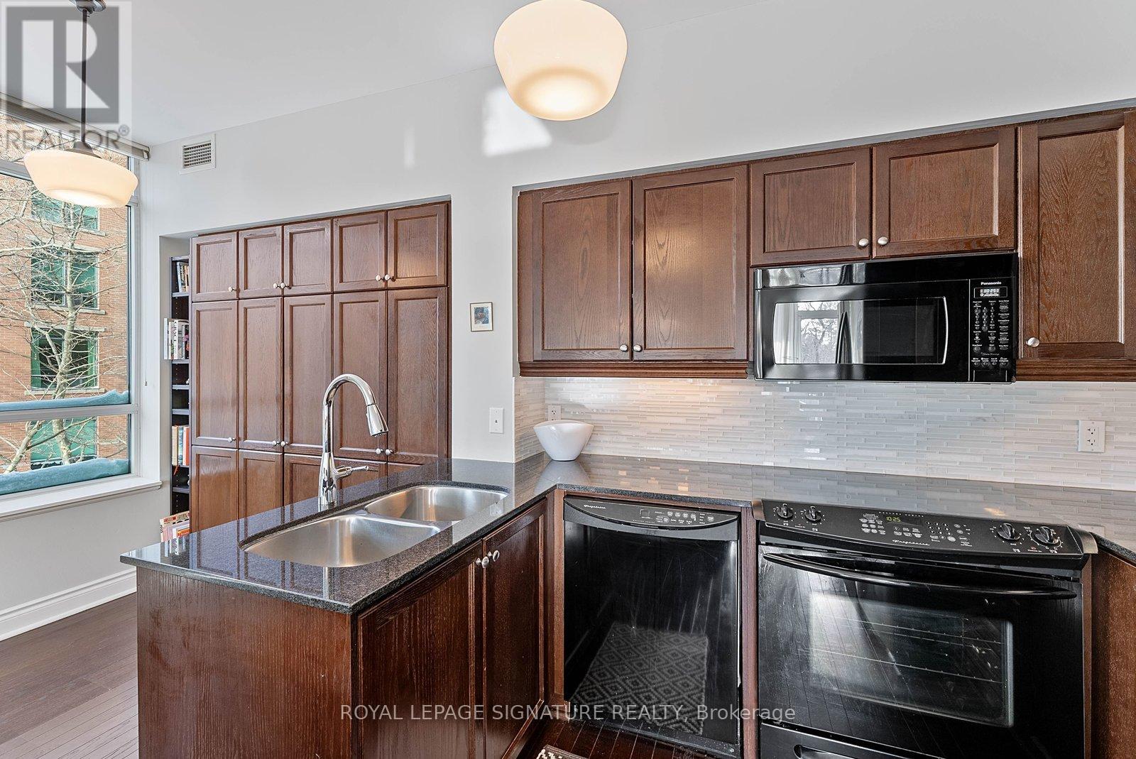 310 - 319 Merton Street, Toronto, Ontario  M4S 1A7 - Photo 13 - C12734868