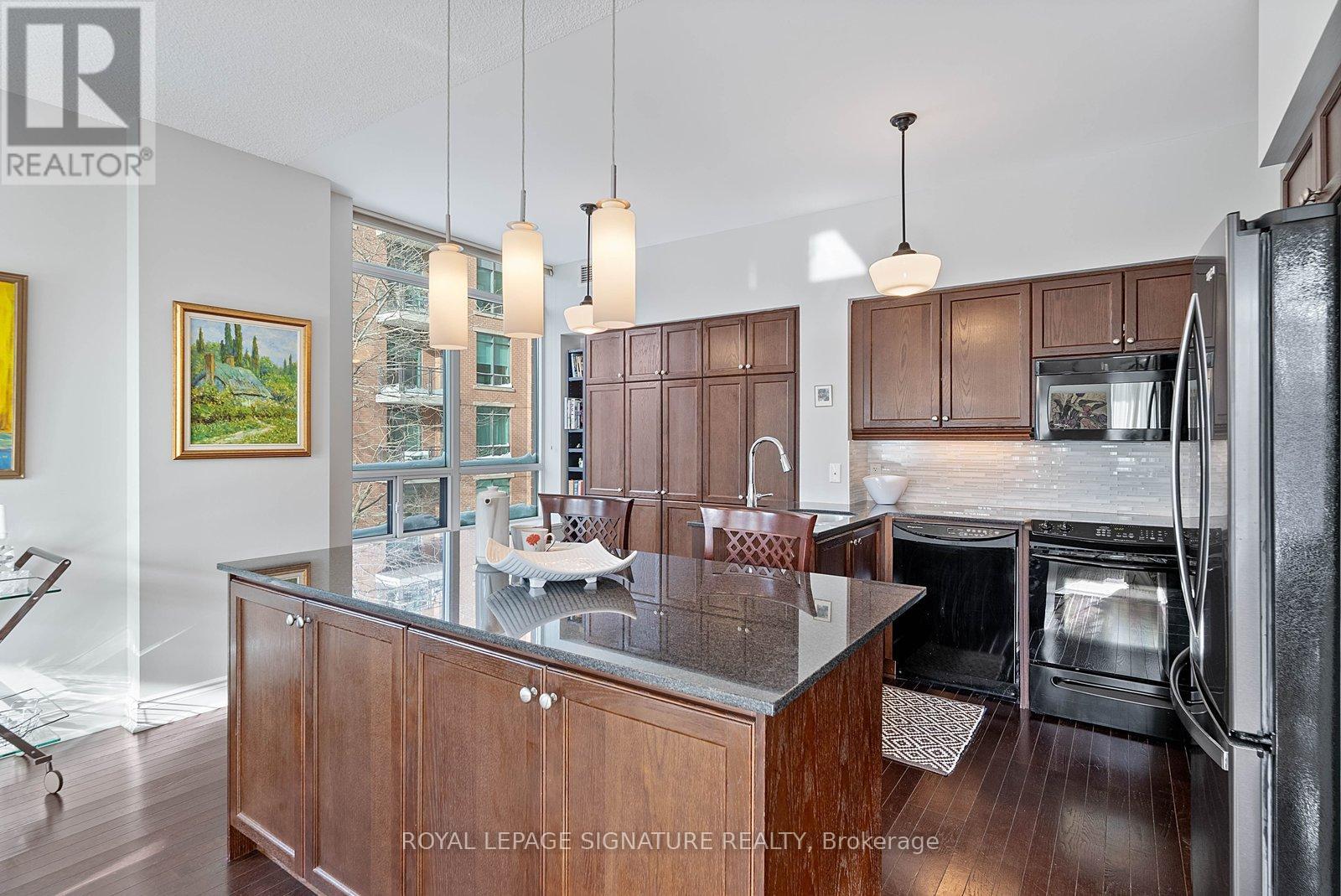 310 - 319 Merton Street, Toronto, Ontario  M4S 1A7 - Photo 9 - C12734868