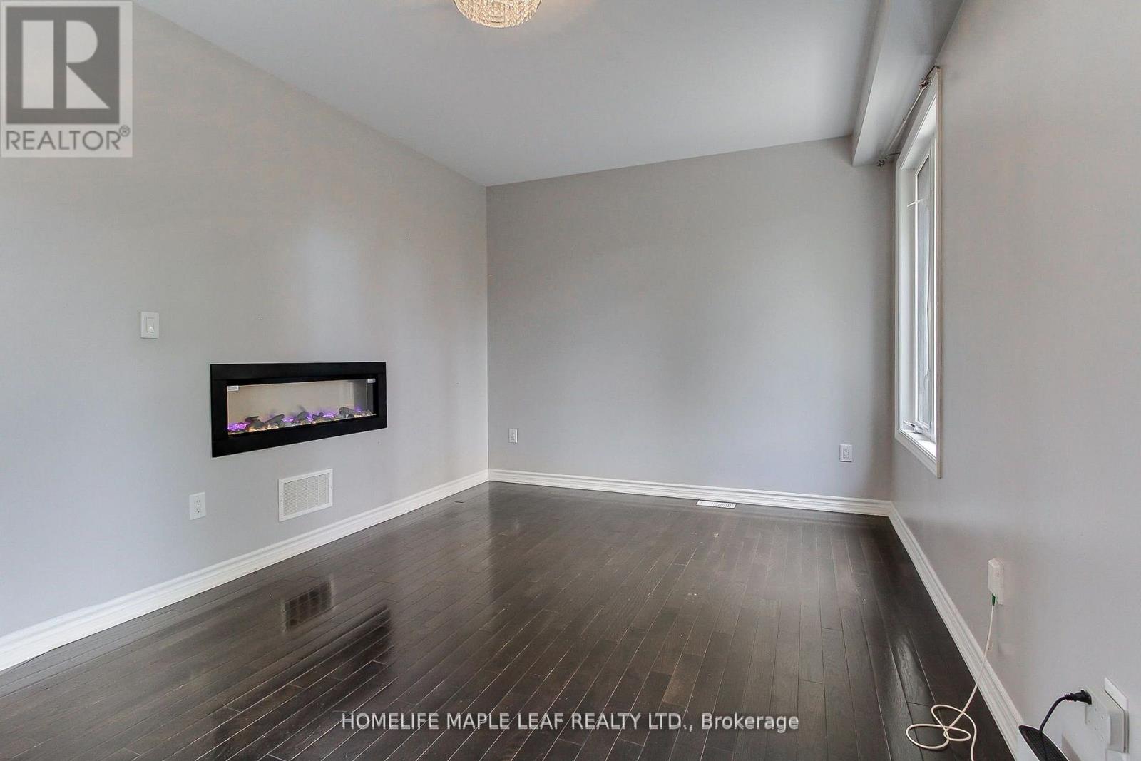 2180 Dawson Crescent, Innisfil, Ontario  L9S 0H1 - Photo 32 - N12553842