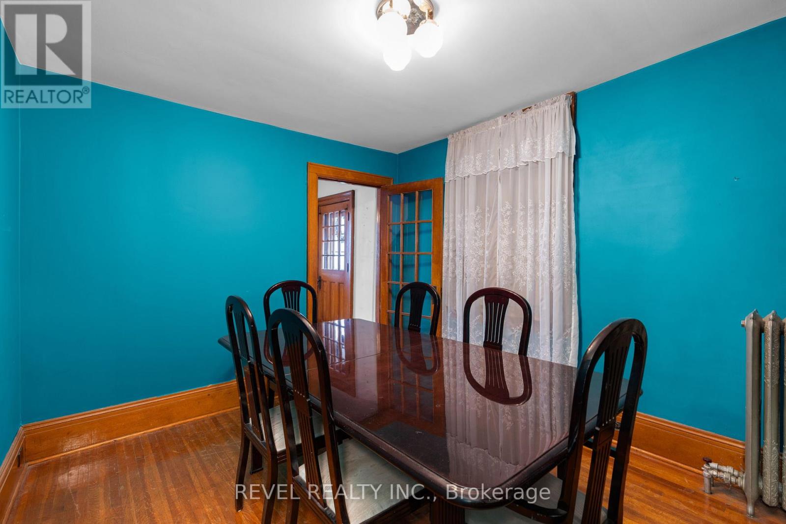 202 Bradford Street, Barrie (Lakeshore), Ontario  L4N 3B6 - Photo 10 - S12553876