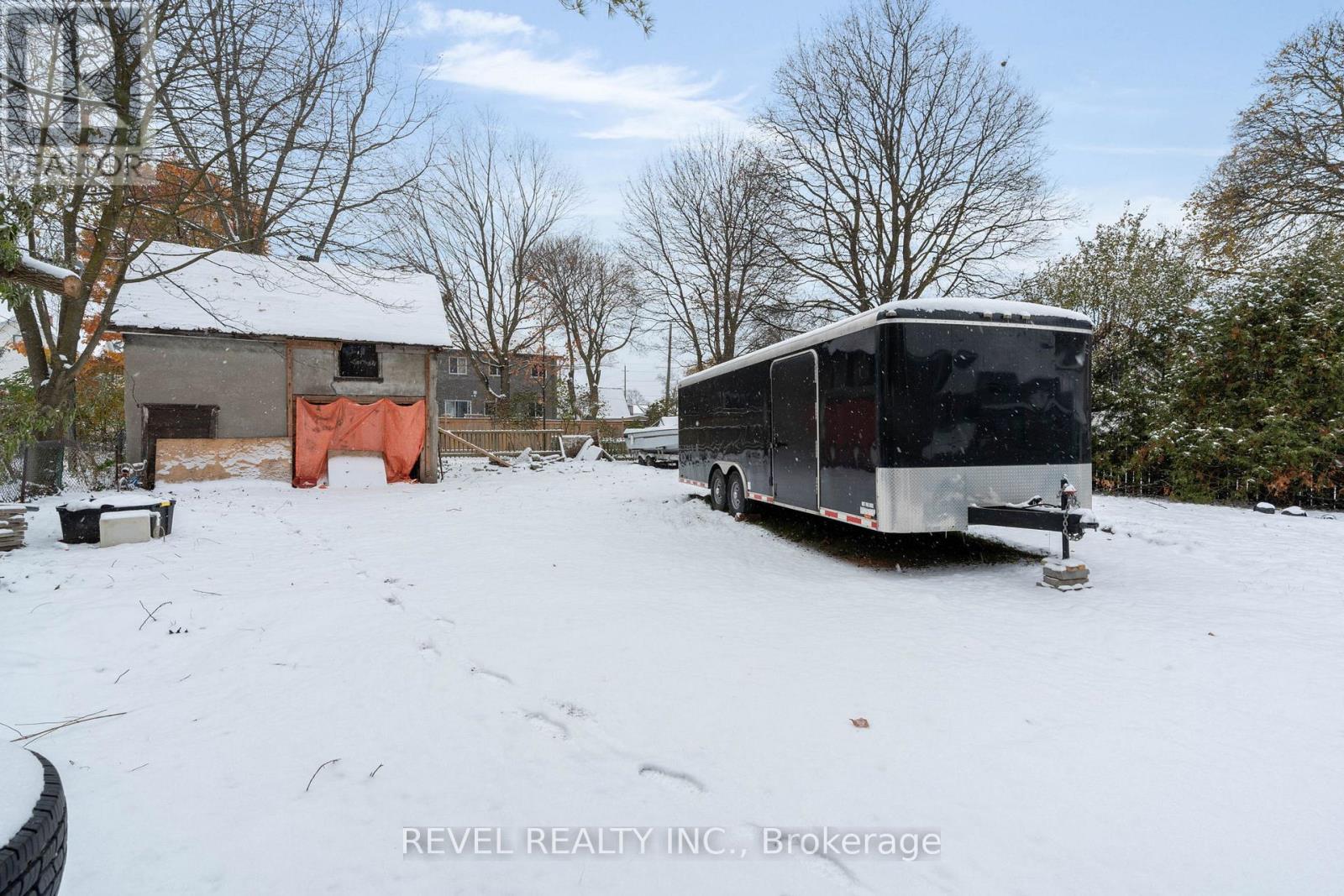 202 Bradford Street, Barrie (Lakeshore), Ontario  L4N 3B6 - Photo 34 - S12553876