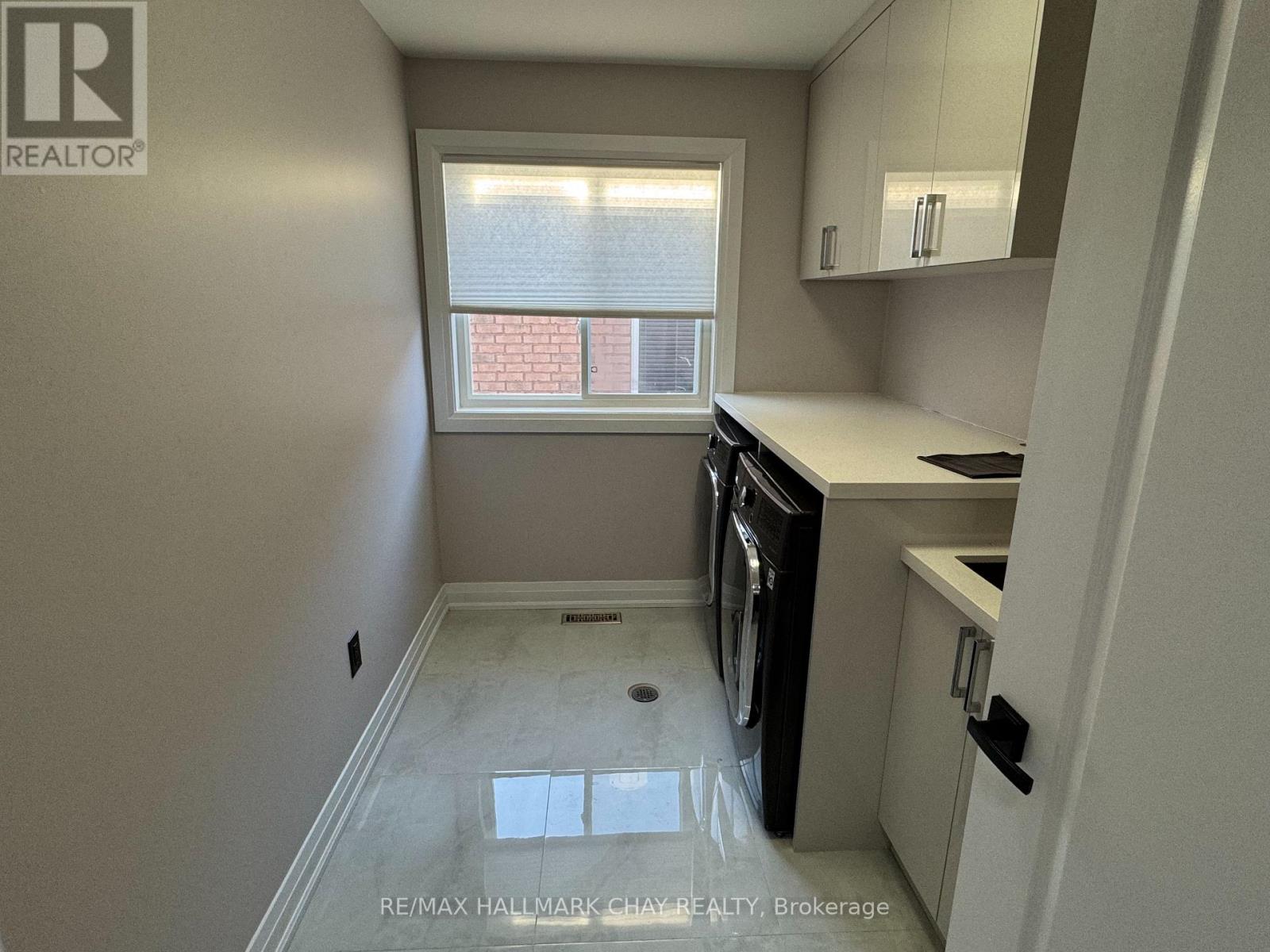 49 Catherine Drive, Barrie (Painswick South), Ontario  L4N 0Y5 - Photo 23 - S12536958