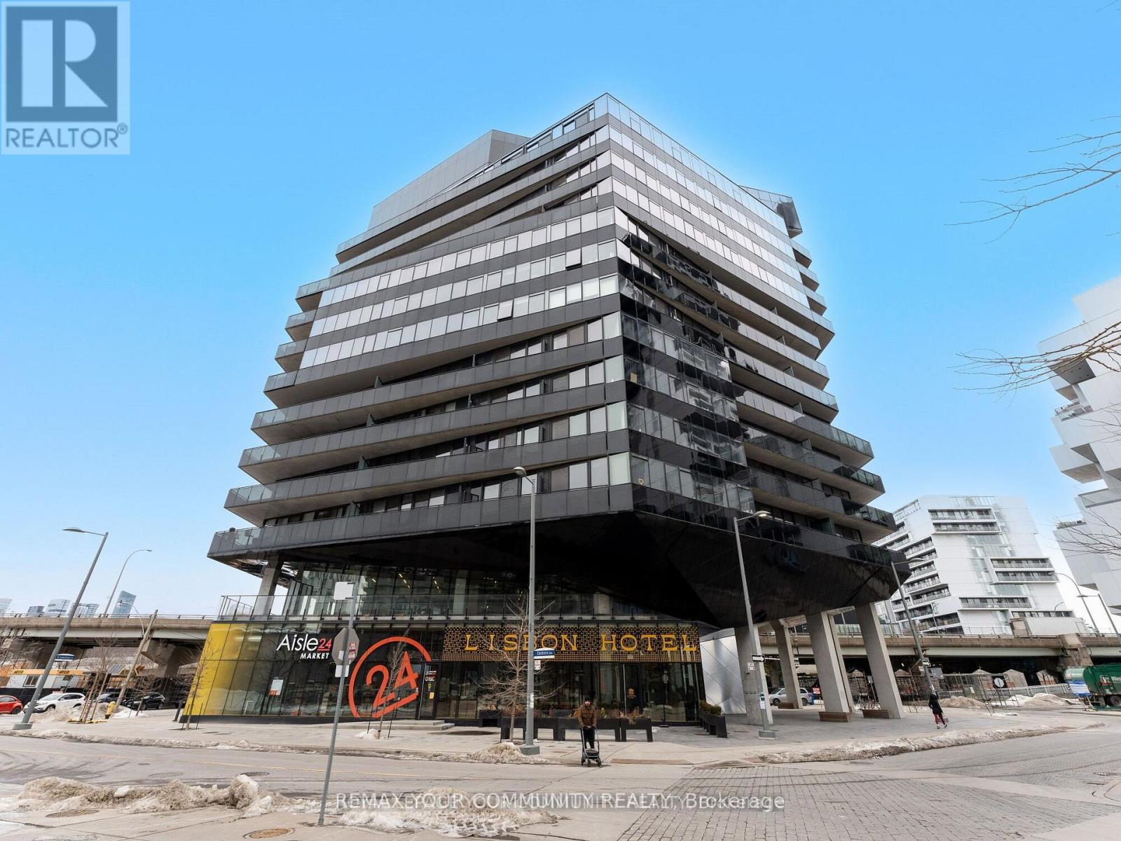 1108 - 21 Lawren Harris Square, Toronto, Ontario  M5A 0T4 - Photo 2 - C12738150