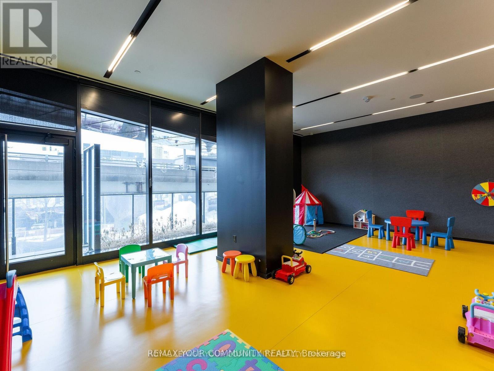 1108 - 21 Lawren Harris Square, Toronto, Ontario  M5A 0T4 - Photo 35 - C12738150