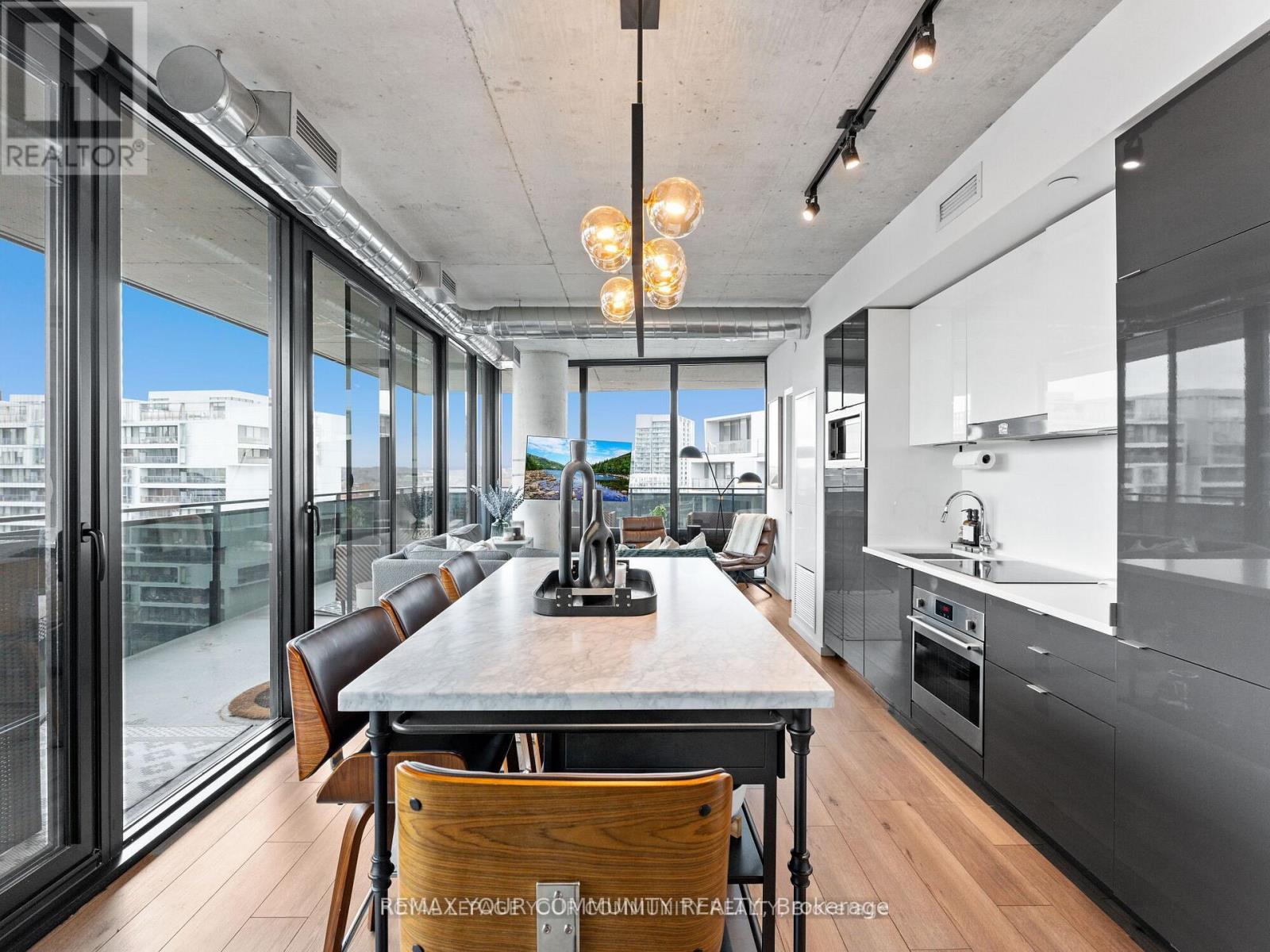 1108 - 21 Lawren Harris Square, Toronto, Ontario  M5A 0T4 - Photo 8 - C12738150