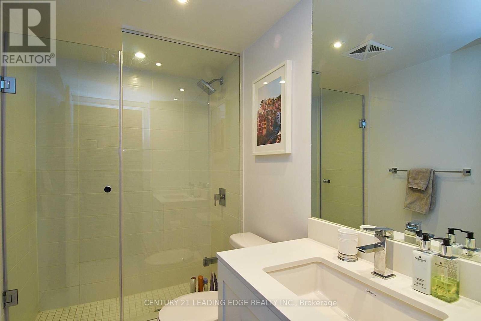 1001 - 525 Adelaide Street W, Toronto, Ontario  M5V 0N7 - Photo 11 - C12738164