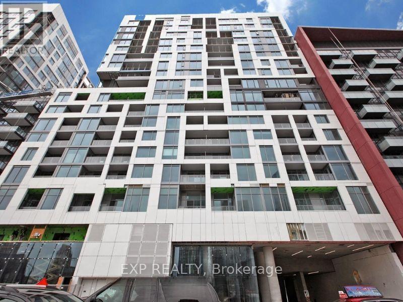 906 - 576 FRONT STREET, Toronto, Ontario