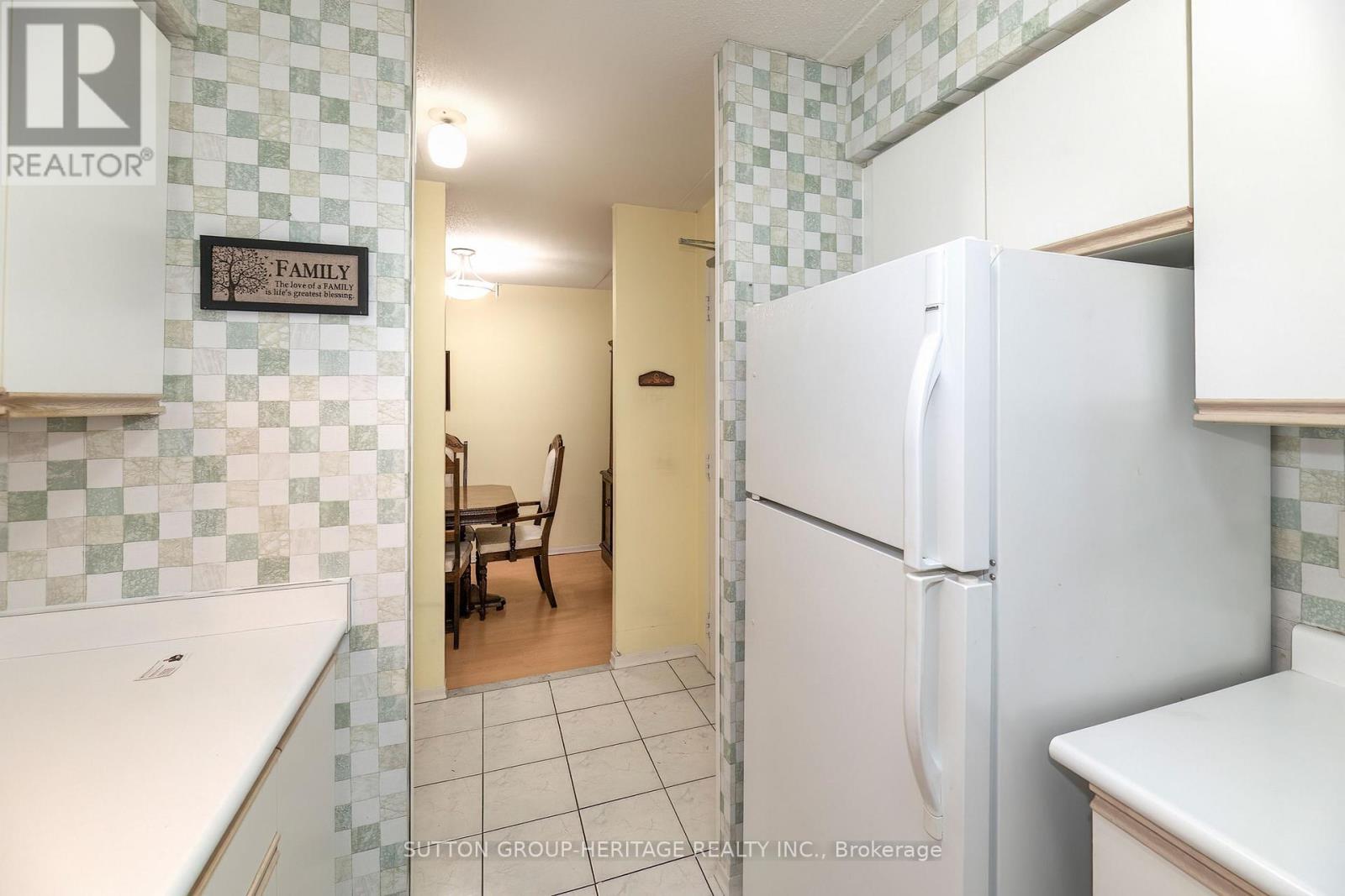 210 - 1525 Diefenbaker Court, Pickering, Ontario  L1V 3W1 - Photo 12 - E12738144