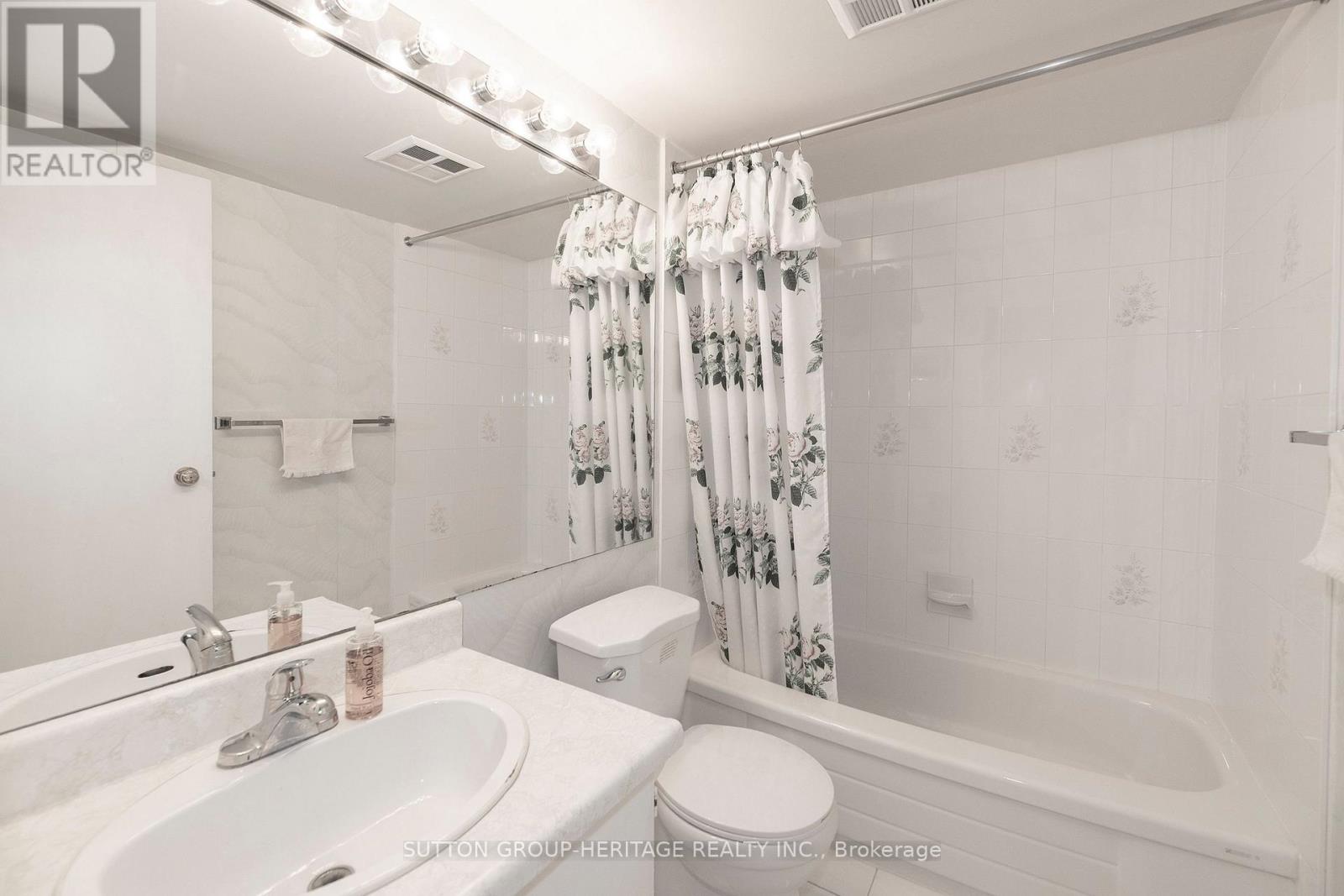 210 - 1525 Diefenbaker Court, Pickering, Ontario  L1V 3W1 - Photo 16 - E12738144