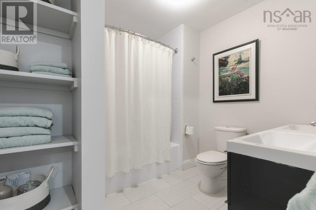 26 Parkvale Crescent, Bedford, Nova Scotia  B4A 3L9 - Photo 30 - 202601666