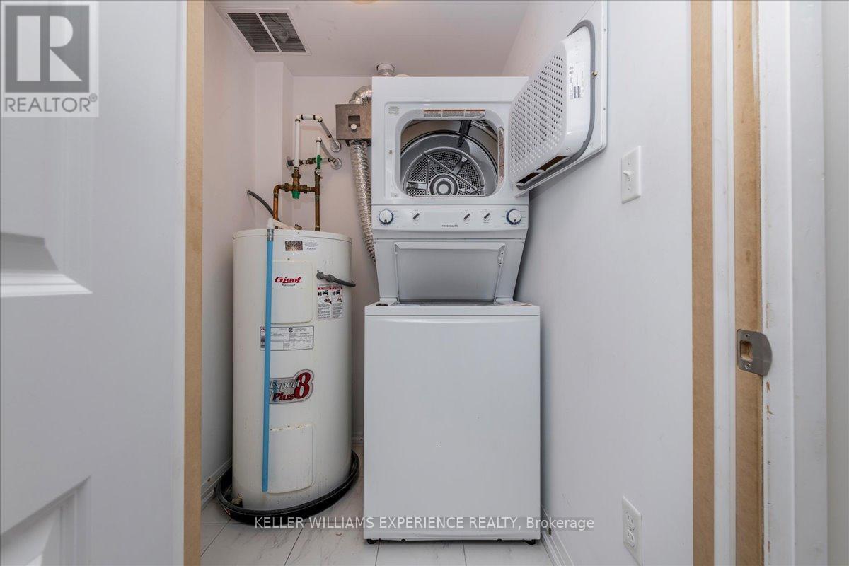 404 - 300 Essa Road, Barrie, Ontario  L4N 9Y4 - Photo 20 - S12682588