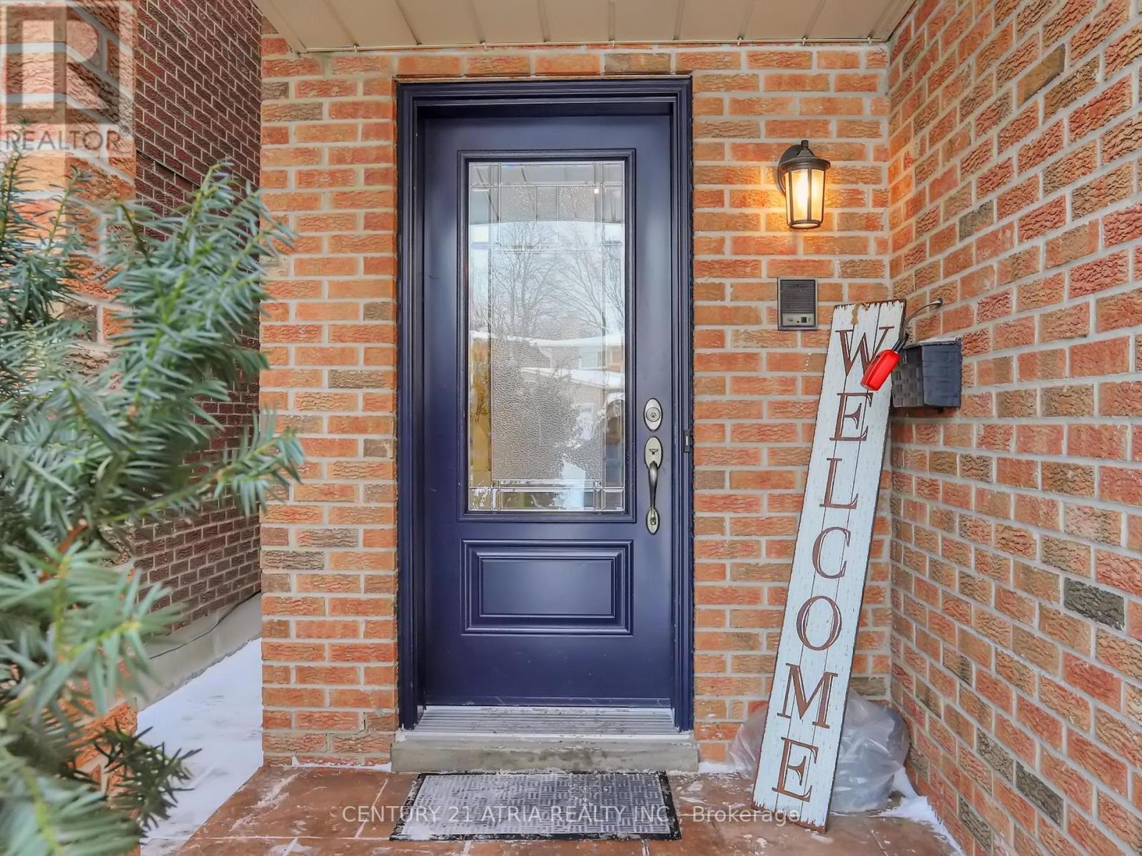 130 Major Buttons Drive, Markham, Ontario  L3P 3X6 - Photo 2 - N12738250