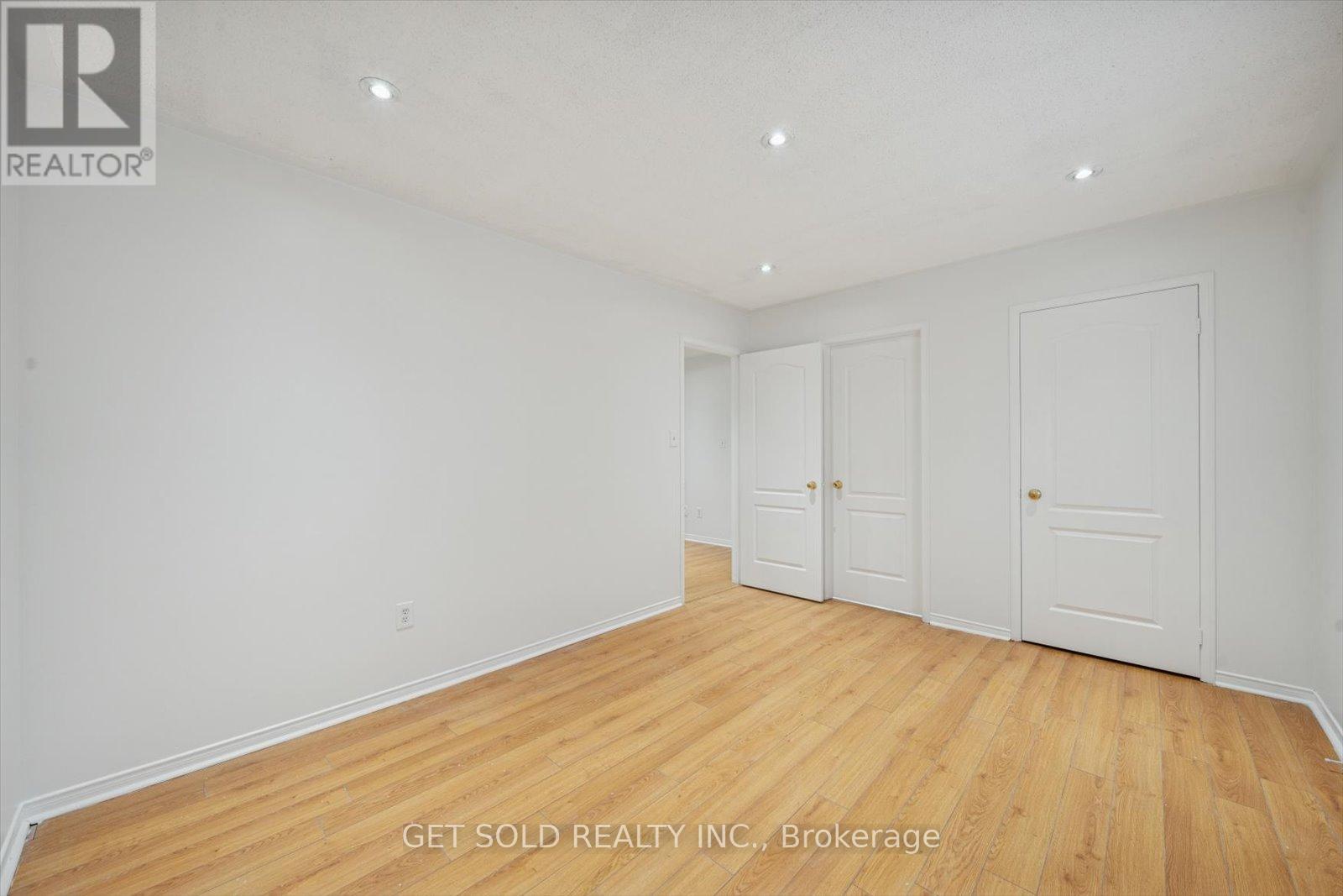 36 Field Thistle Drive, Brampton, Ontario  L6R 3A8 - Photo 24 - W12488016