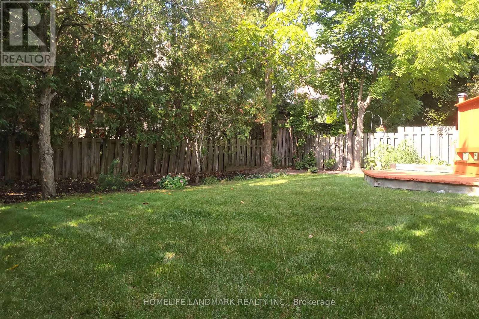 3666 Sawmill Valley Drive, Mississauga, Ontario  L5L 2P6 - Photo 38 - W12427447