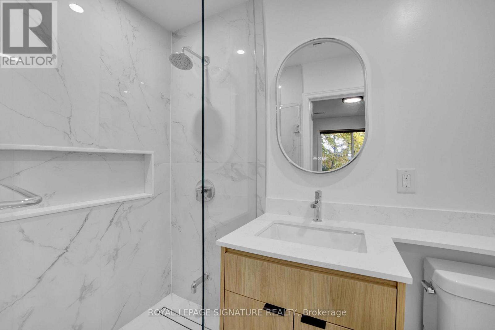 312 Dalewood Drive, Oakville, Ontario  L6J 4P5 - Photo 32 - W12488364