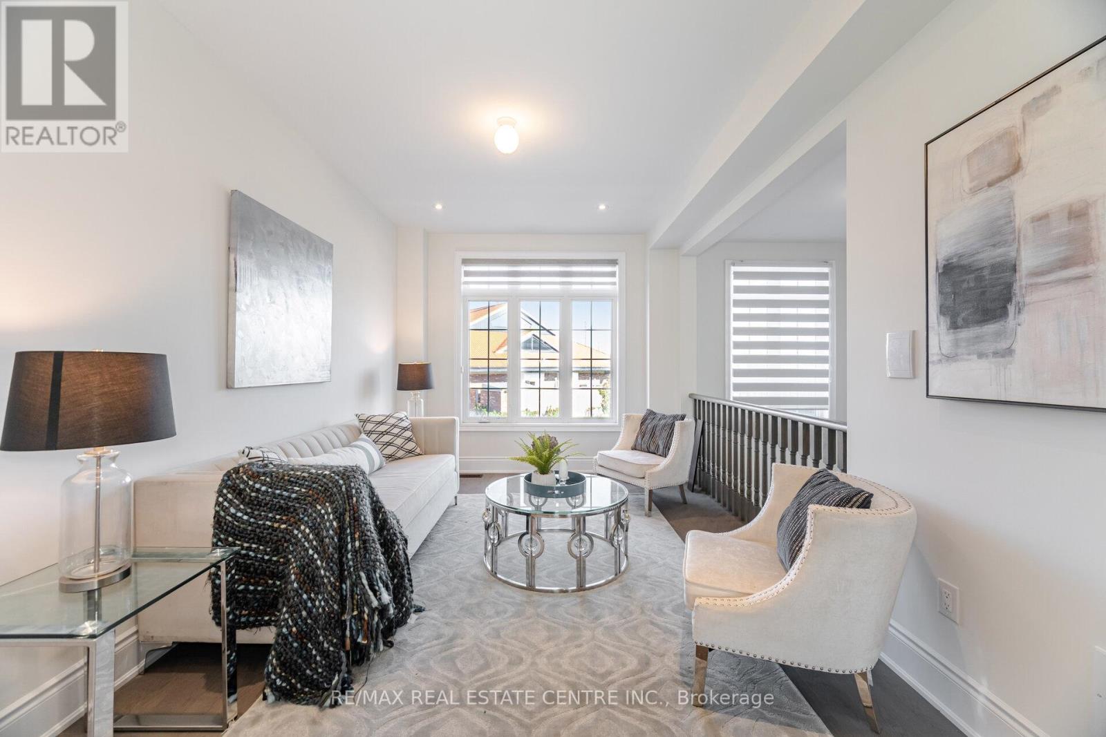 20 Foxsparrow Road, Brampton, Ontario  L6R 4C9 - Photo 20 - W12488850