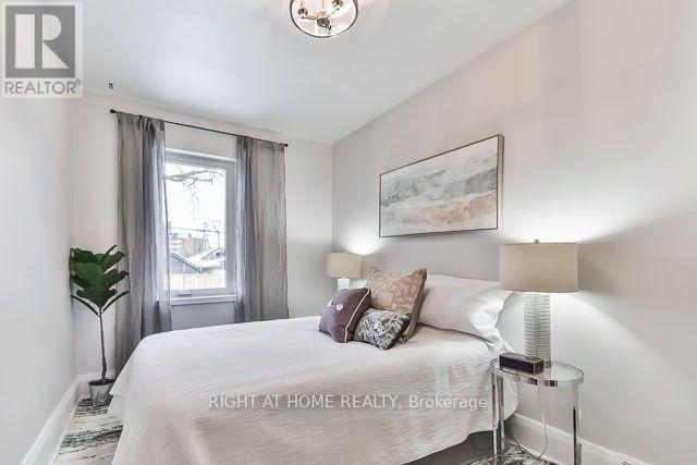 41 Sixth Street, Toronto (New Toronto), Ontario  M8V 3A1 - Photo 7 - W12554010