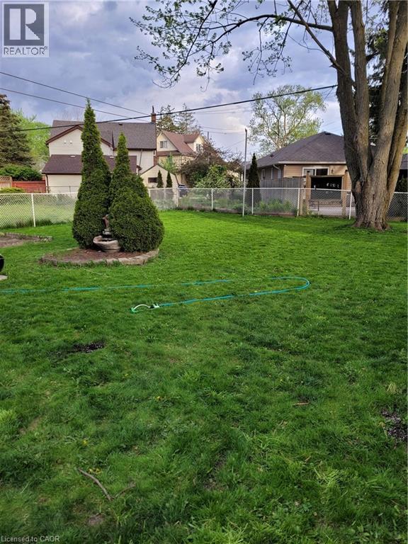 31 Railway Avenue, Stratford, Ontario  N5A 2H8 - Photo 2 - 40801552