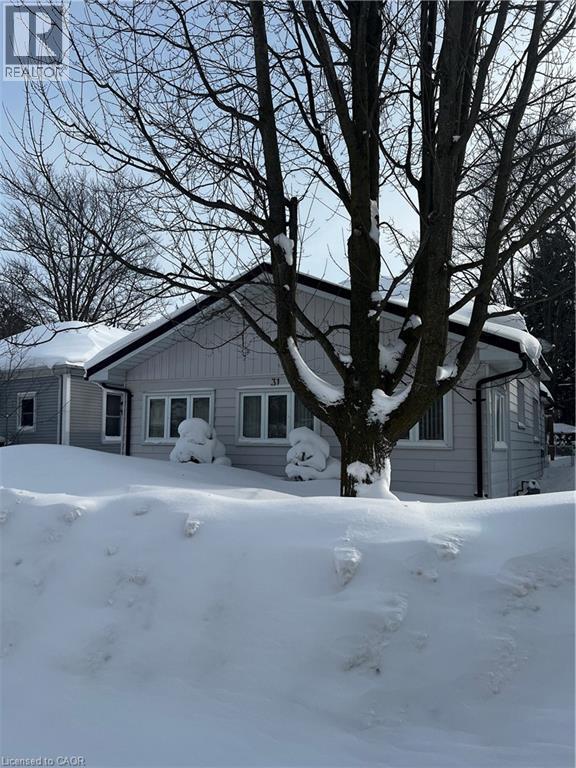 31 Railway Avenue, Stratford, Ontario  N5A 2H8 - Photo 7 - 40801552