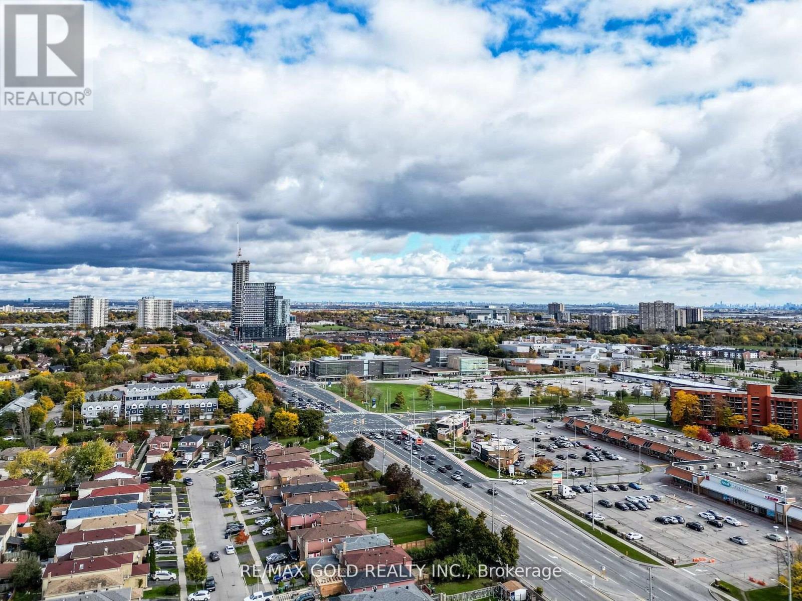 Upper - 3 Hawkway Court, Brampton, Ontario  L6Y 4K7 - Photo 38 - W12554382