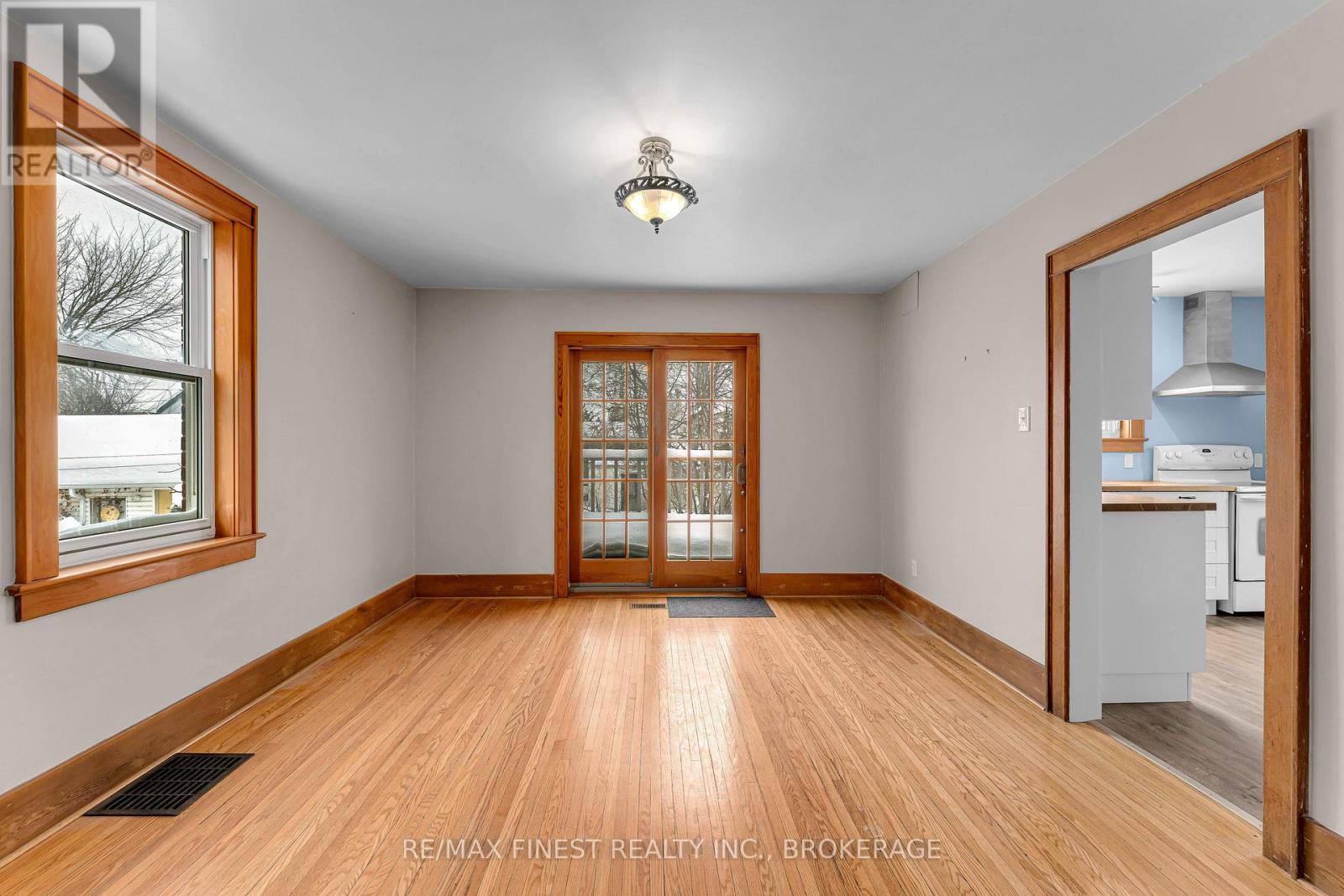 55 Lansdowne Street, Kingston, Ontario  K7K 4E4 - Photo 15 - X12738492