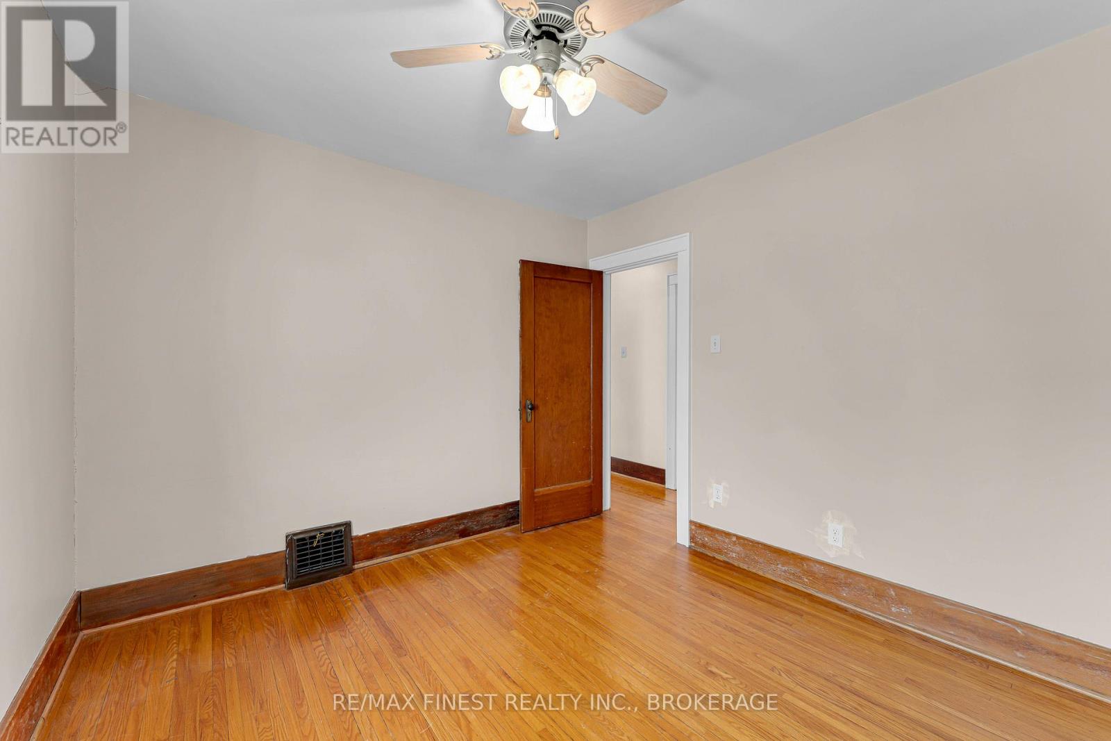 55 Lansdowne Street, Kingston, Ontario  K7K 4E4 - Photo 30 - X12738492