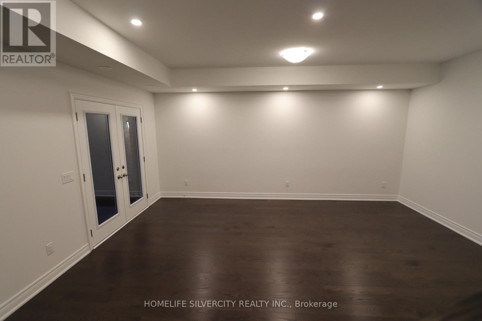 140 Falby Road, Brampton, Ontario  L6P 4P7 - Photo 4 - W12675870