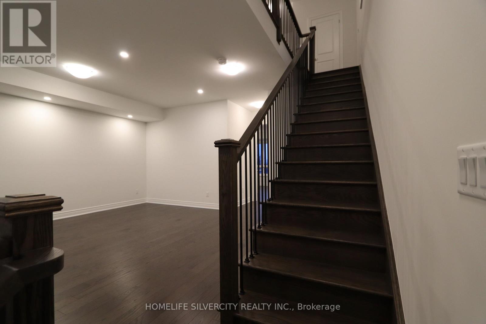 140 Falby Road, Brampton, Ontario  L6P 4P7 - Photo 13 - W12675870