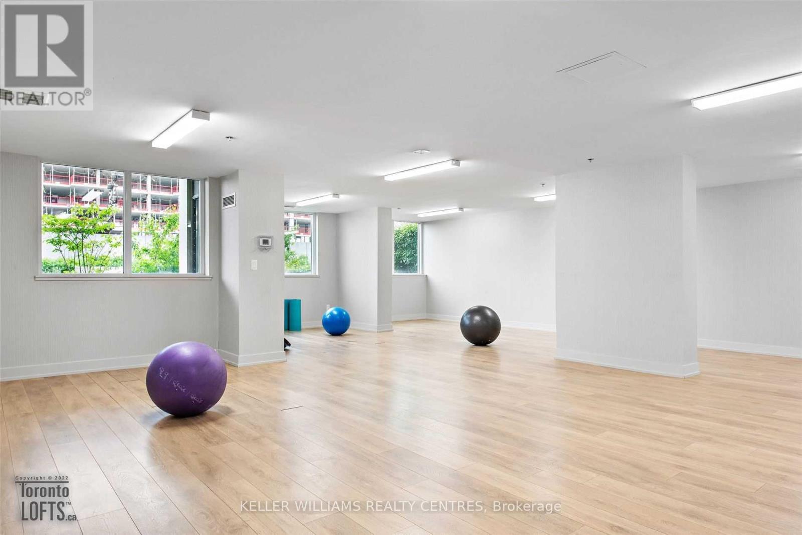 1605 - 1410 Dupont Street, Toronto, Ontario  M6H 0B6 - Photo 11 - W12681826