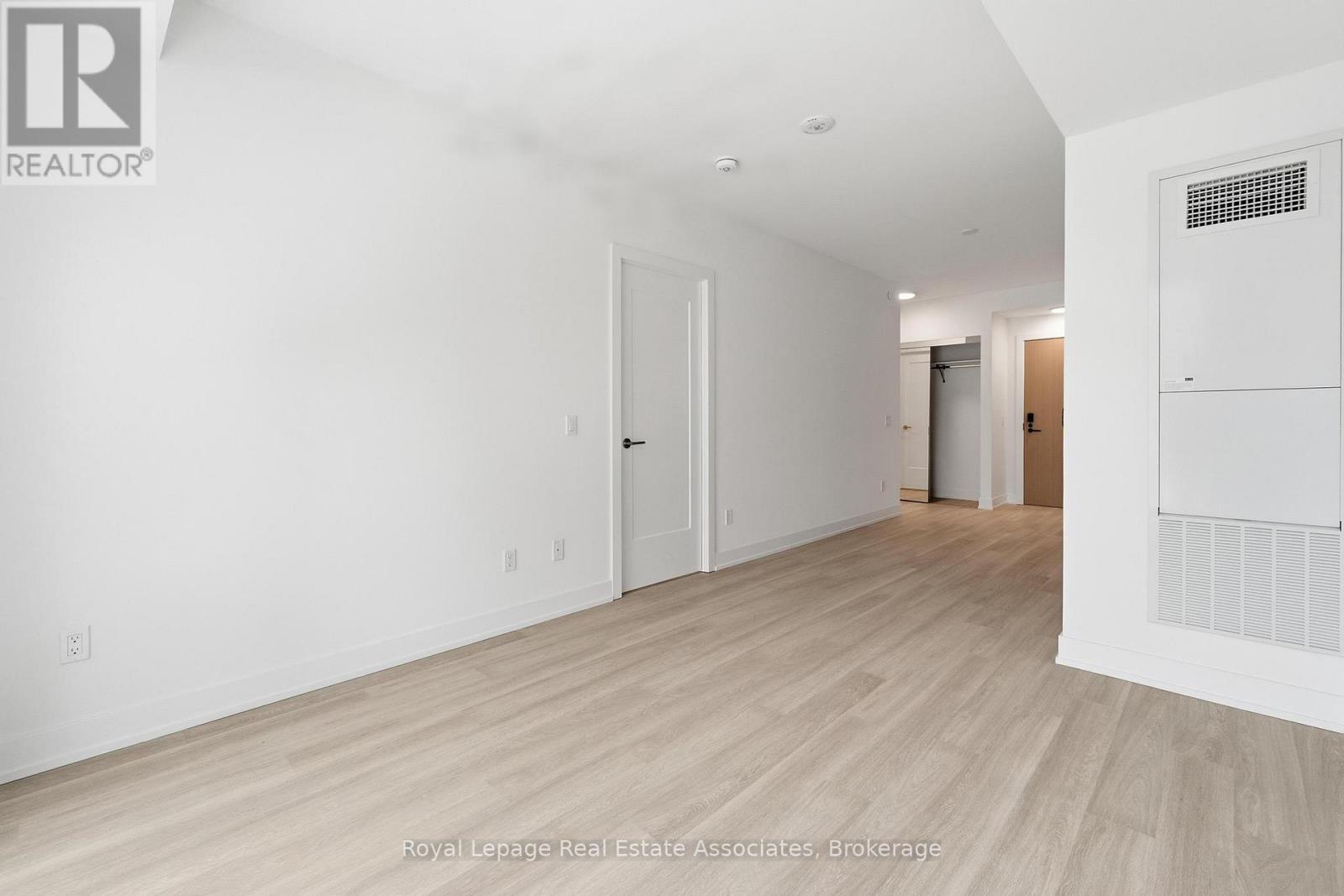 313 - 25 Cordova Avenue, Toronto, Ontario  M9A 0E5 - Photo 10 - W12735266