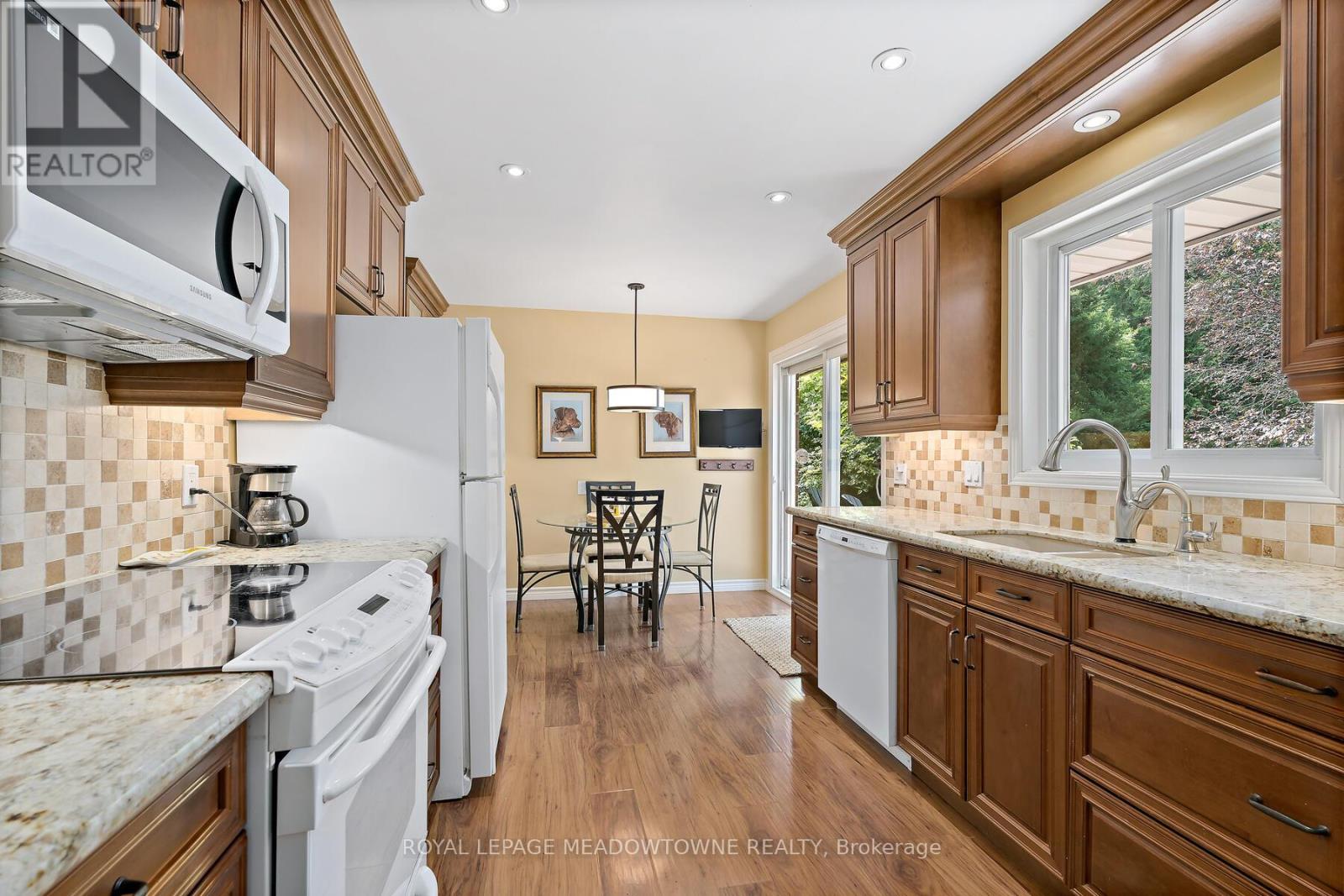 12506 Eighth Line, Halton Hills, Ontario  L7G 4S4 - Photo 13 - W12738124