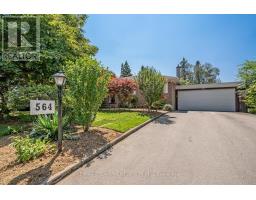 564 MAPLEHILL DRIVE, Burlington, Ontario