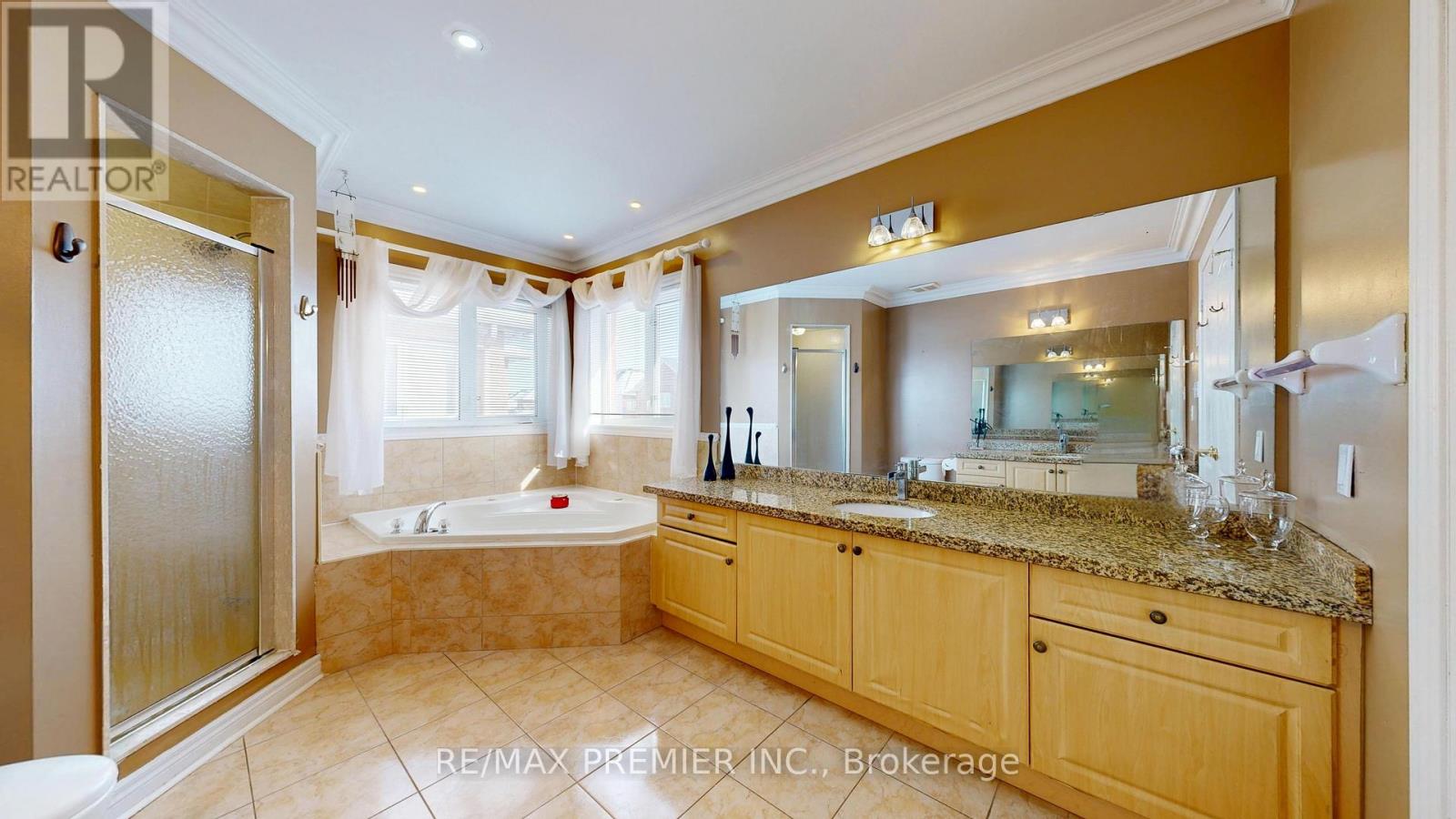 11 Charger Lane, Brampton, Ontario  L7A 3B2 - Photo 29 - W12738192