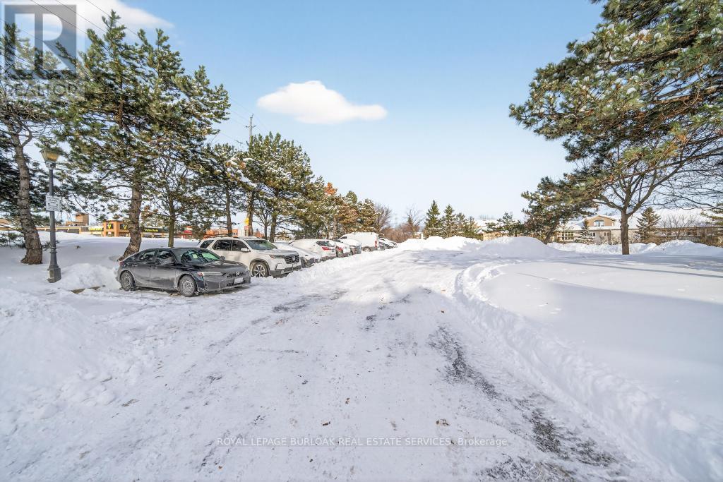 702 - 895 Maple Avenue, Burlington, Ontario  L7S 2H7 - Photo 49 - W12738194