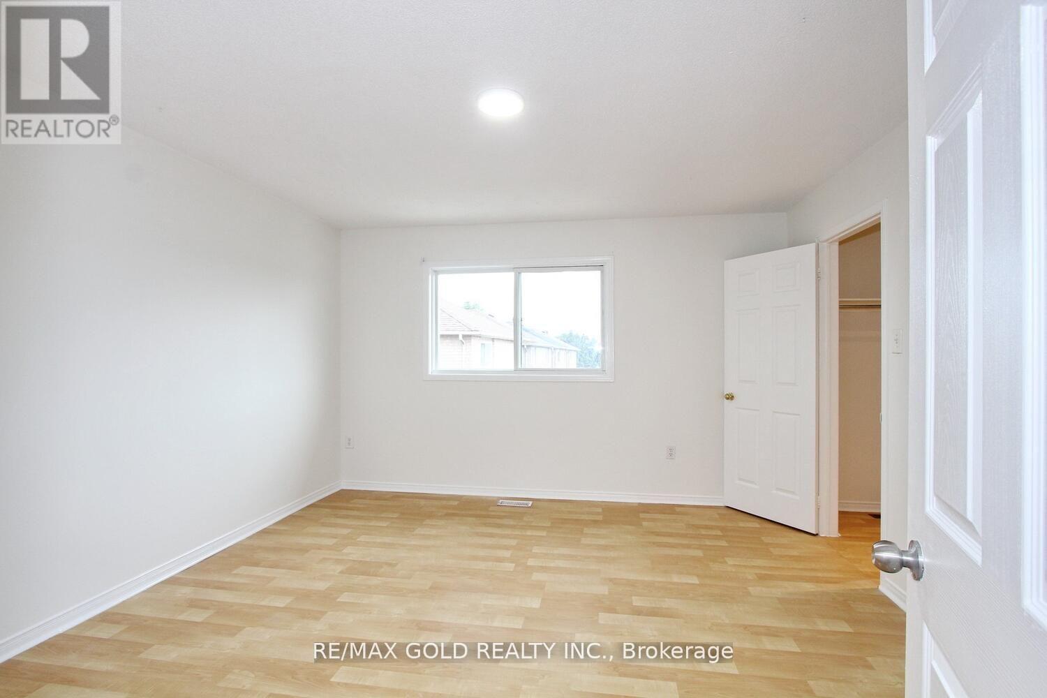 96 Lauraglen Crescent, Brampton, Ontario  L6Y 5A6 - Photo 19 - W12738244