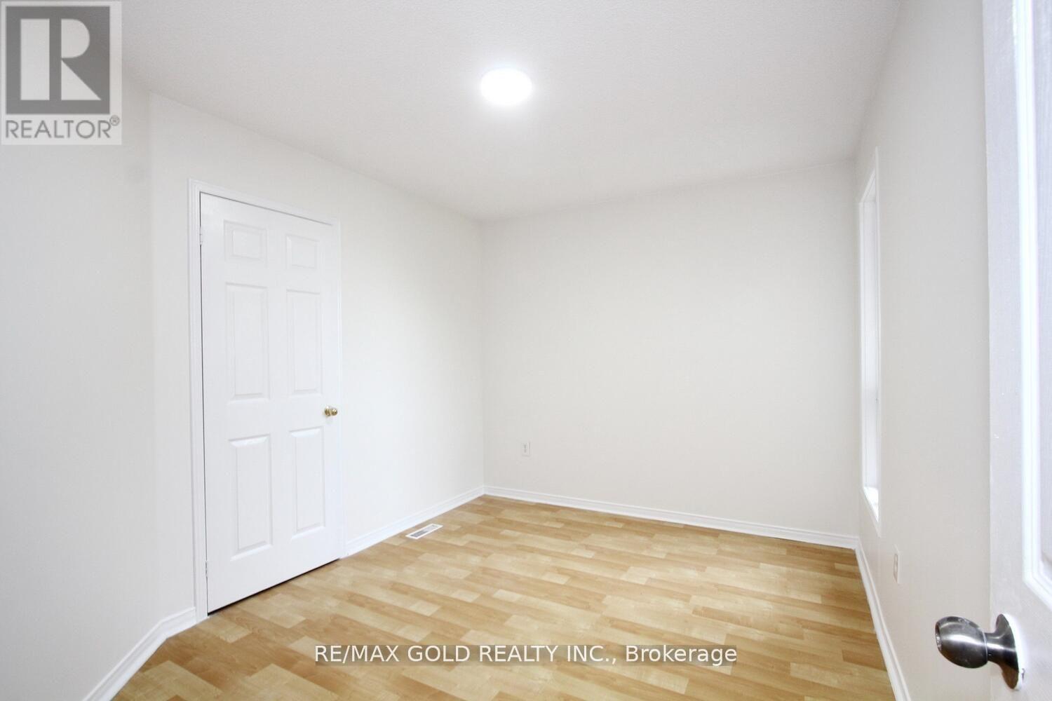 96 Lauraglen Crescent, Brampton, Ontario  L6Y 5A6 - Photo 24 - W12738244