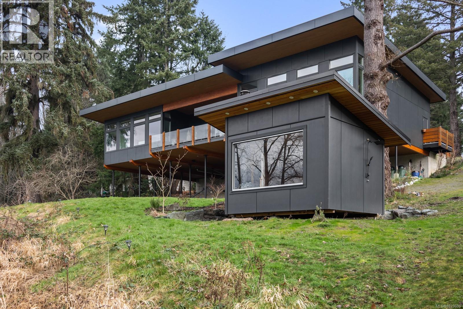 4721 Island Hwy, Courtenay, British Columbia  V9N 5Y5 - Photo 4 - 1023606