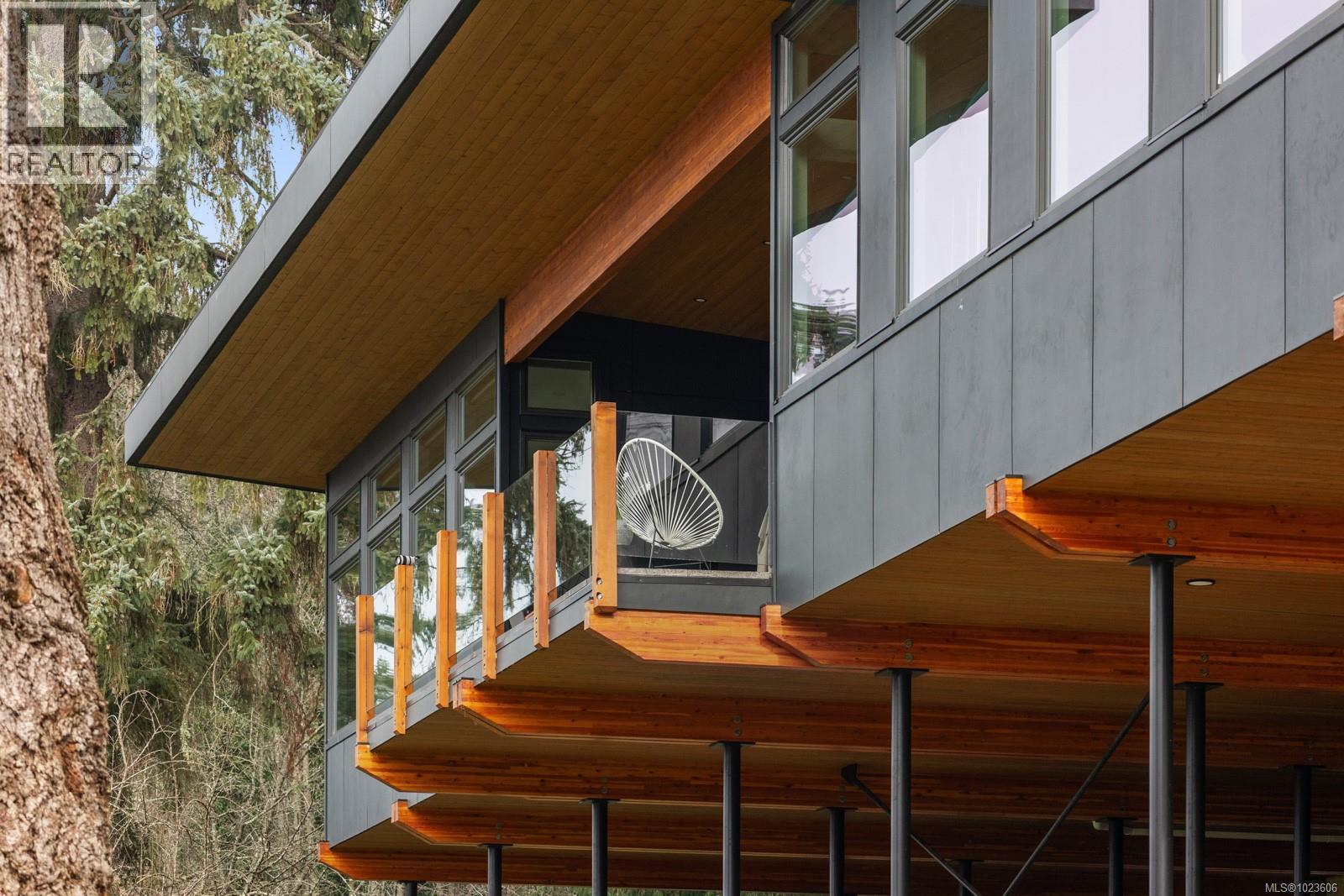 4721 Island Hwy, Courtenay, British Columbia  V9N 5Y5 - Photo 5 - 1023606