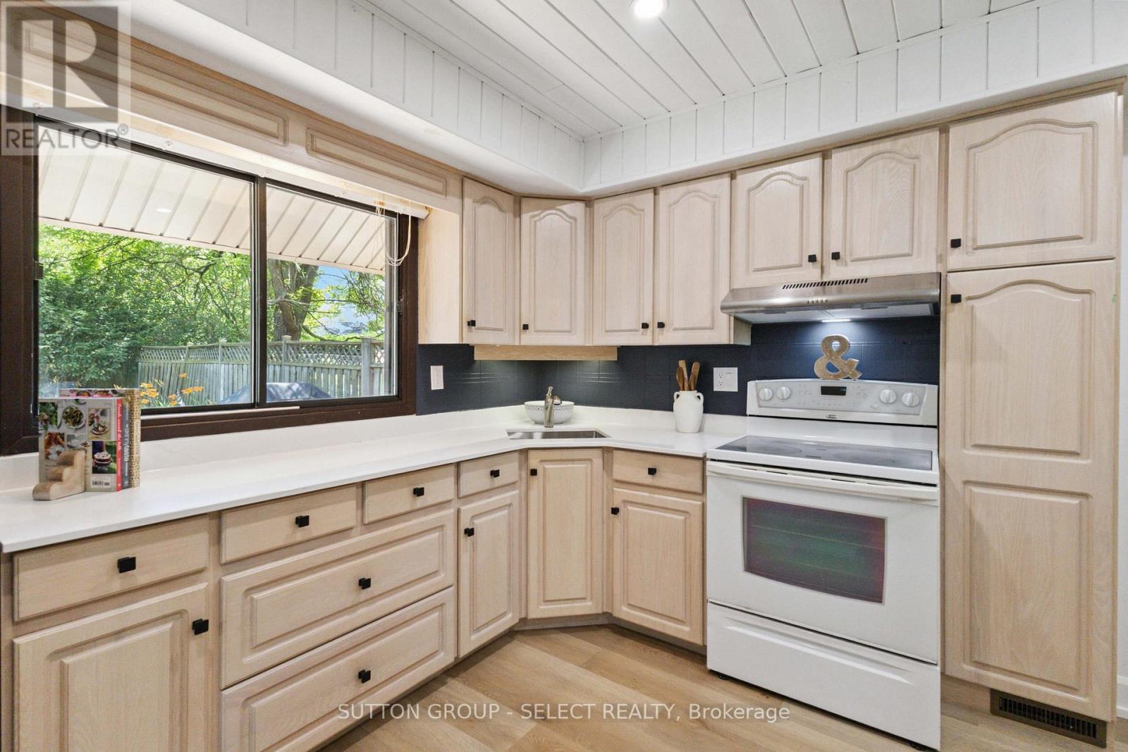 770 Galloway Crescent, London South, Ontario  N6J 2Y7 - Photo 14 - X12738378