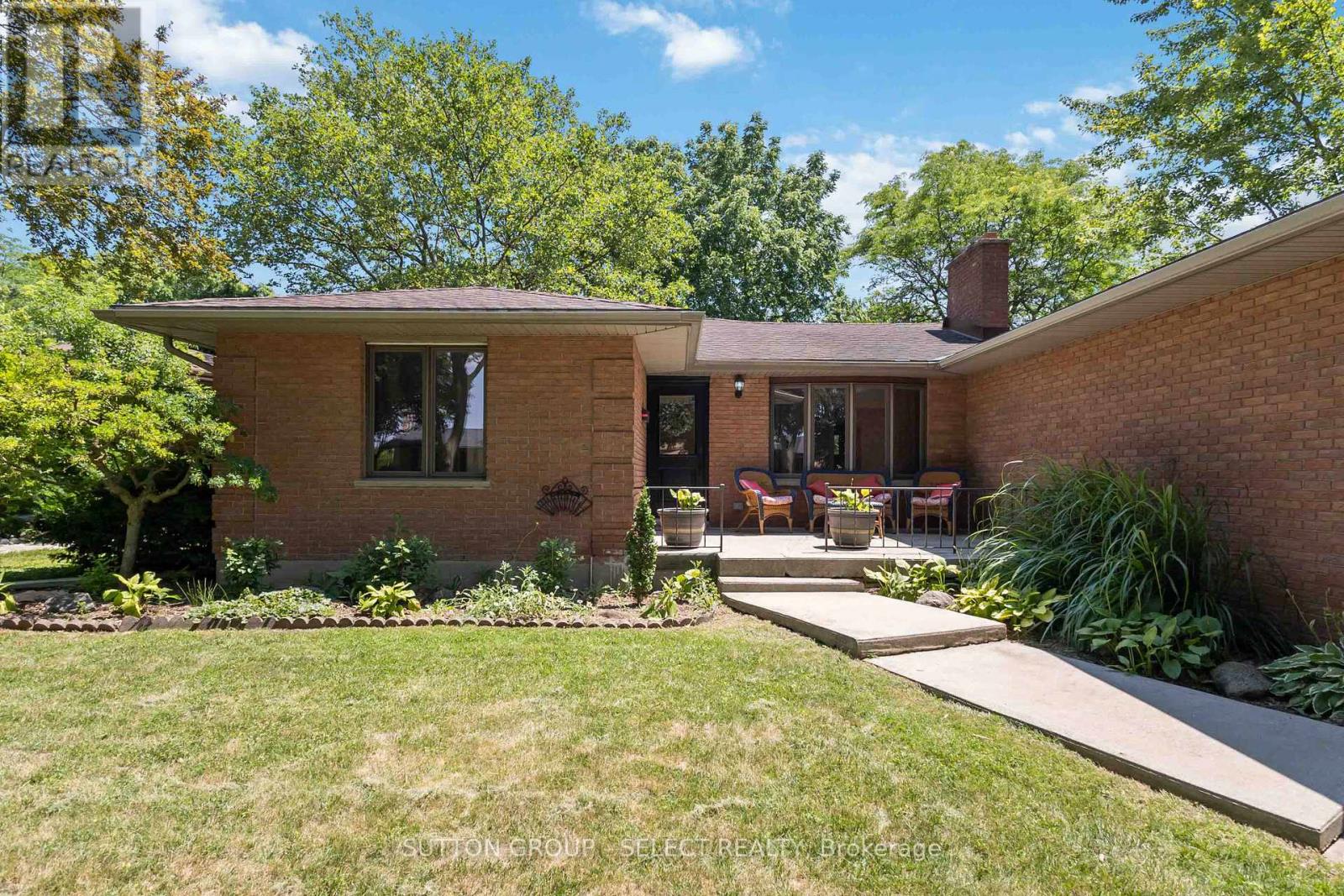 770 Galloway Crescent, London South, Ontario  N6J 2Y7 - Photo 5 - X12738378