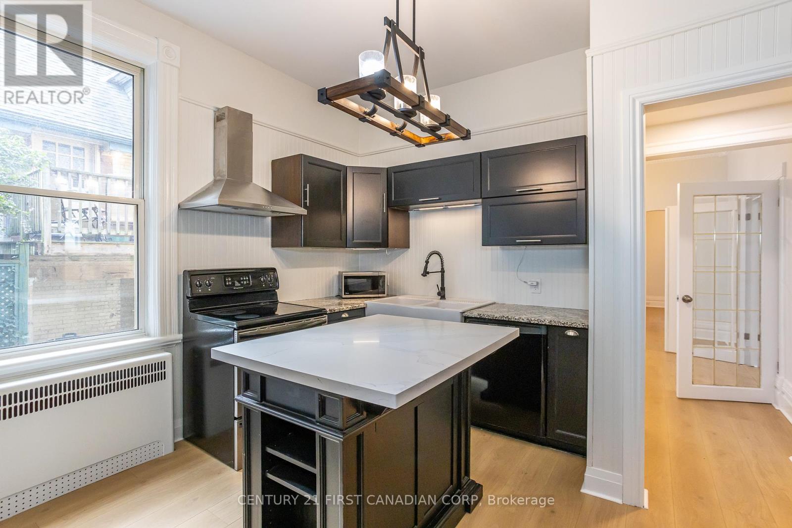 1 - 706 Waterloo Street, London East, Ontario  N6A 3V9 - Photo 12 - X12738386