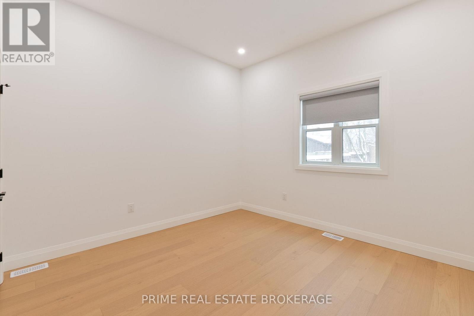 247 Victoria Street, London East, Ontario  N6A 2C3 - Photo 22 - X12738398